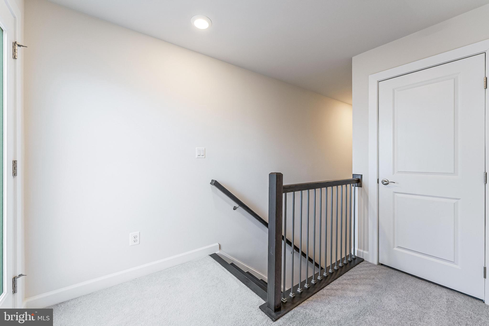 WATERVIEW AT WOODLAND PARK - Residential