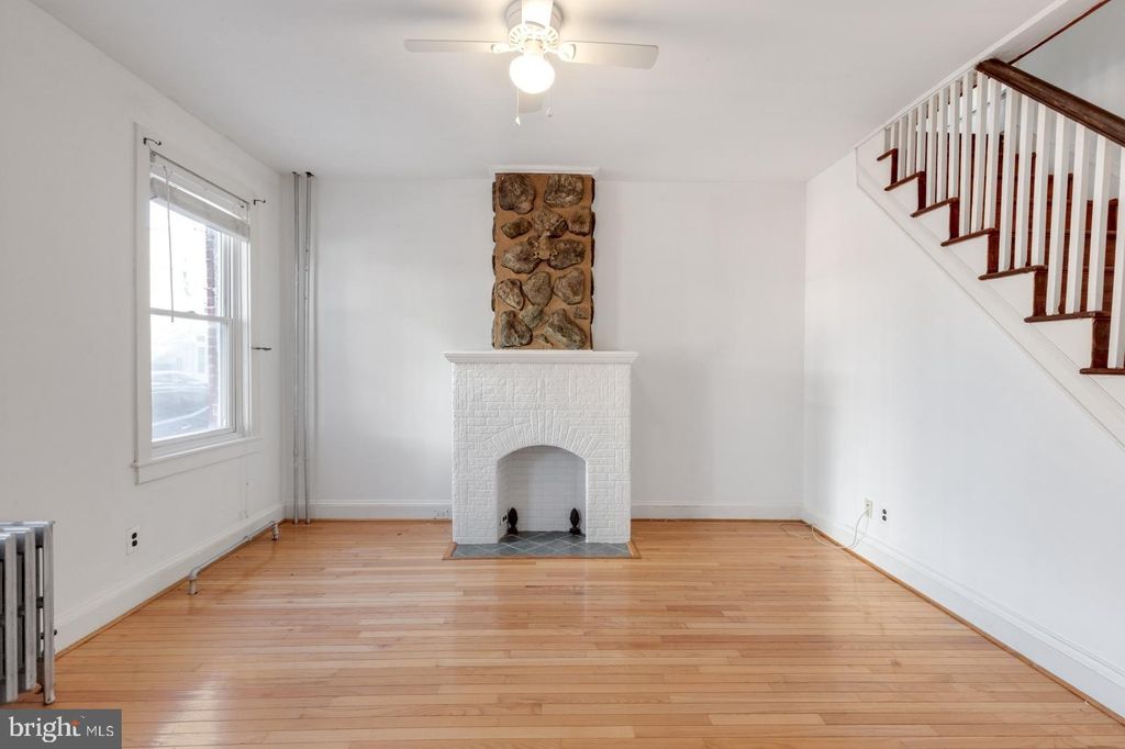 Photo of 2541 Coral Street, PHILADELPHIA, PA 19125 (MLS # PAPH2572684)