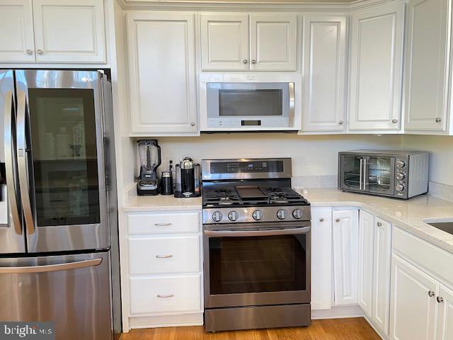 WEST SPRINGFIELD VILLAGE - Residential