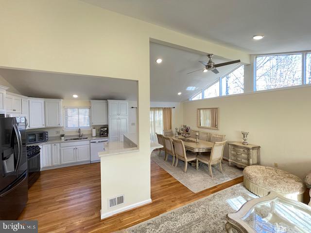 WEST SPRINGFIELD VILLAGE - Residential