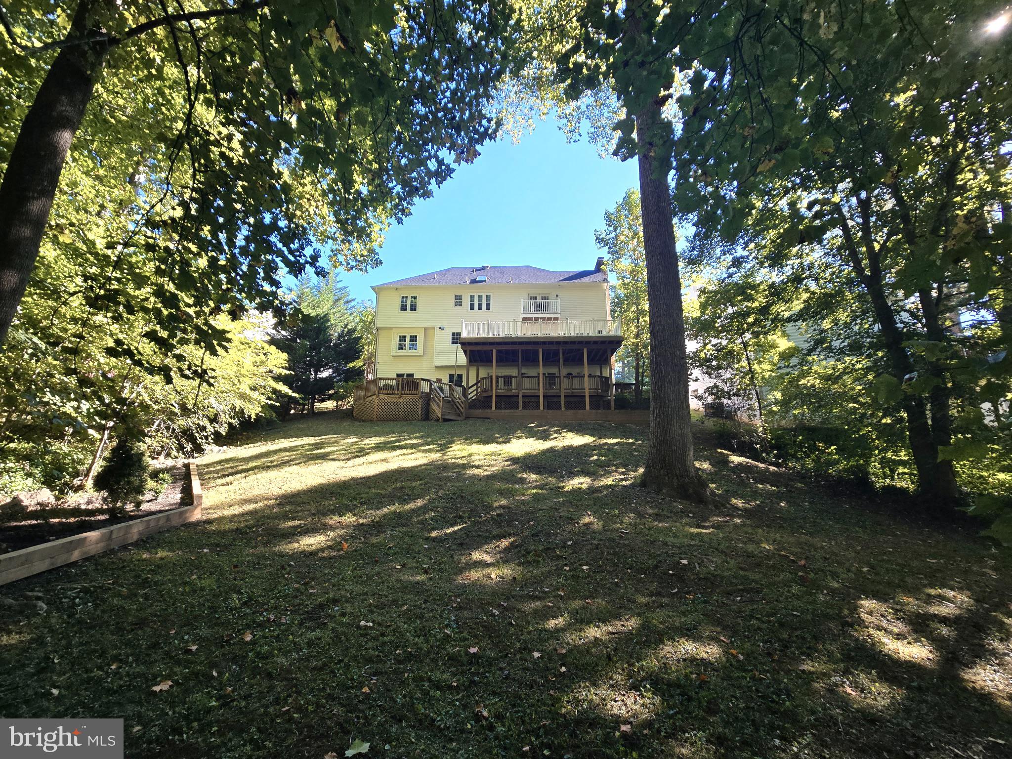 15422 SILVAN GLEN DRIVE