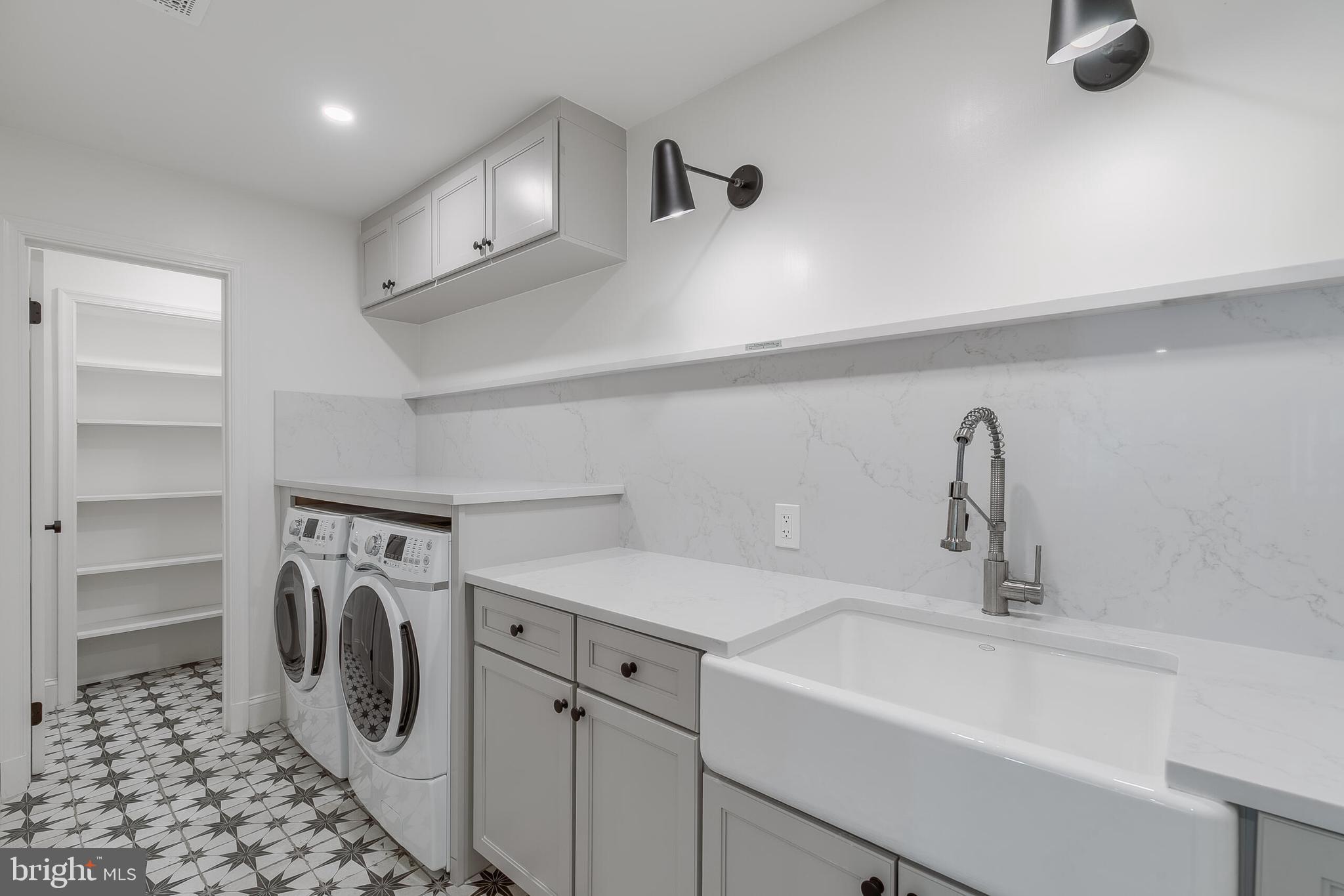 BERKLEY - Residential