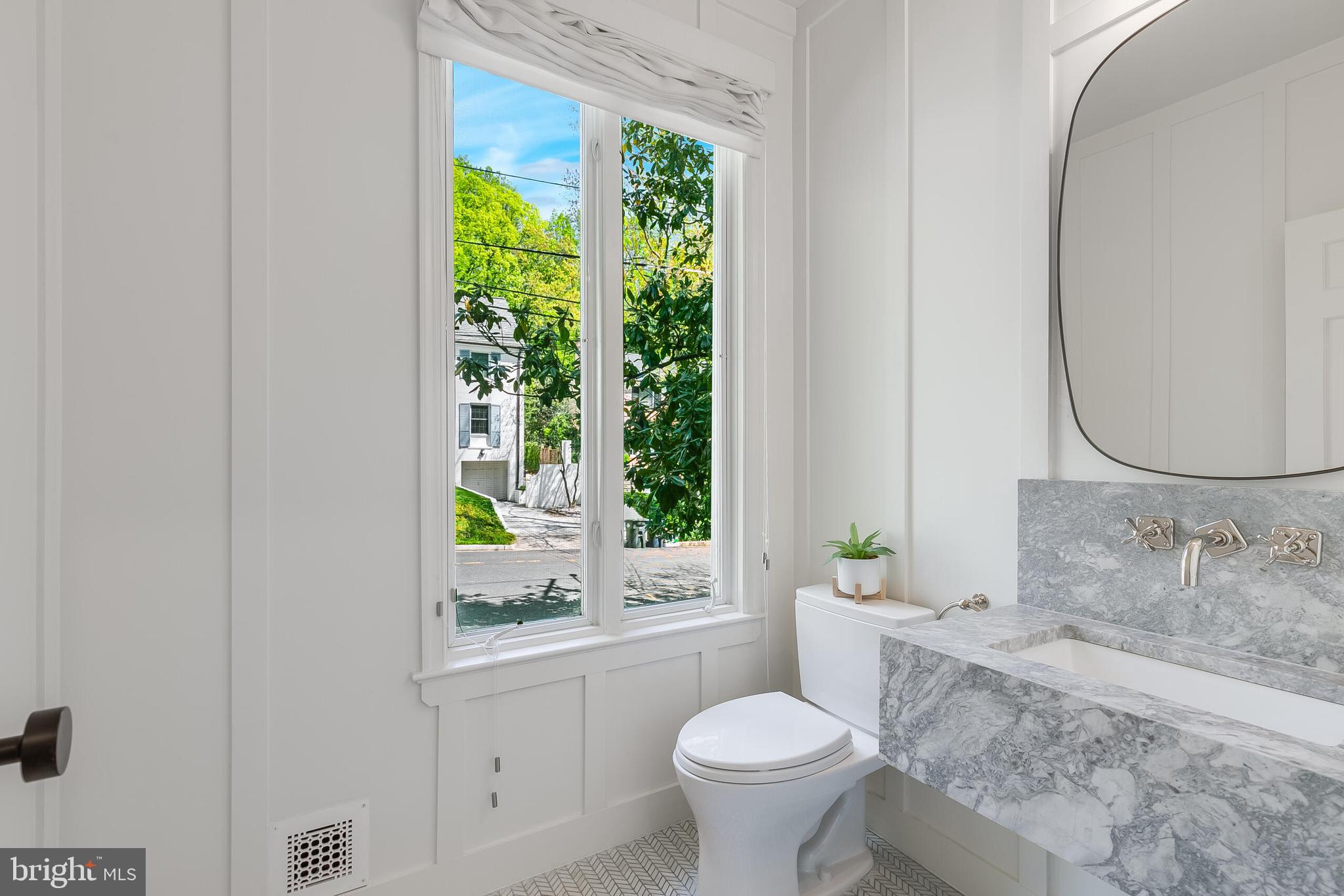 BERKLEY - Residential