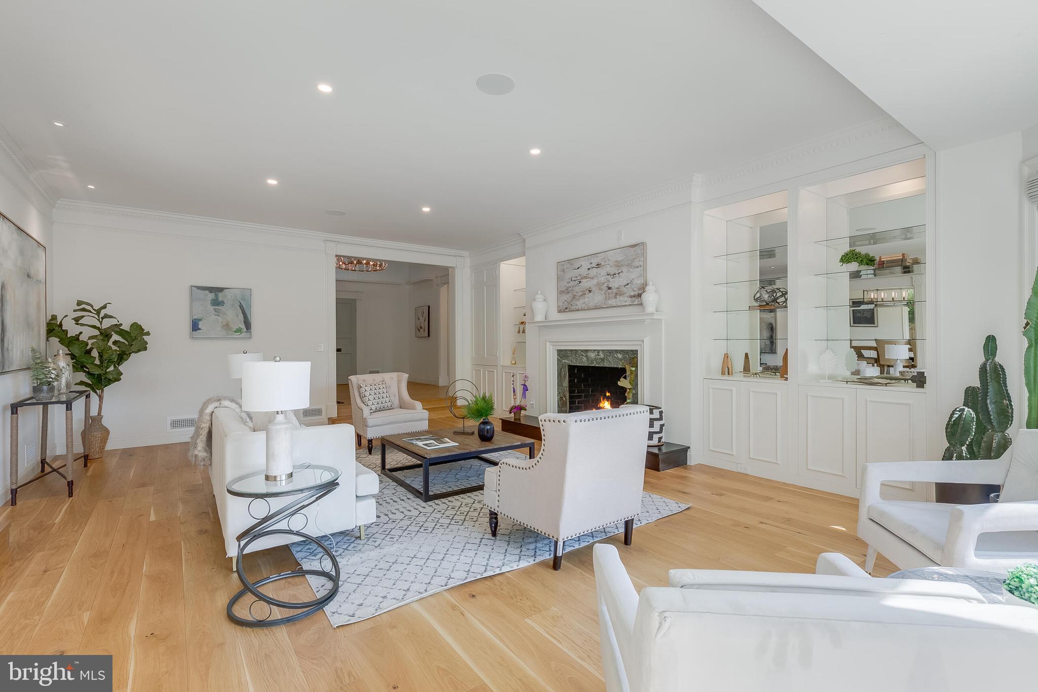 BERKLEY - Residential