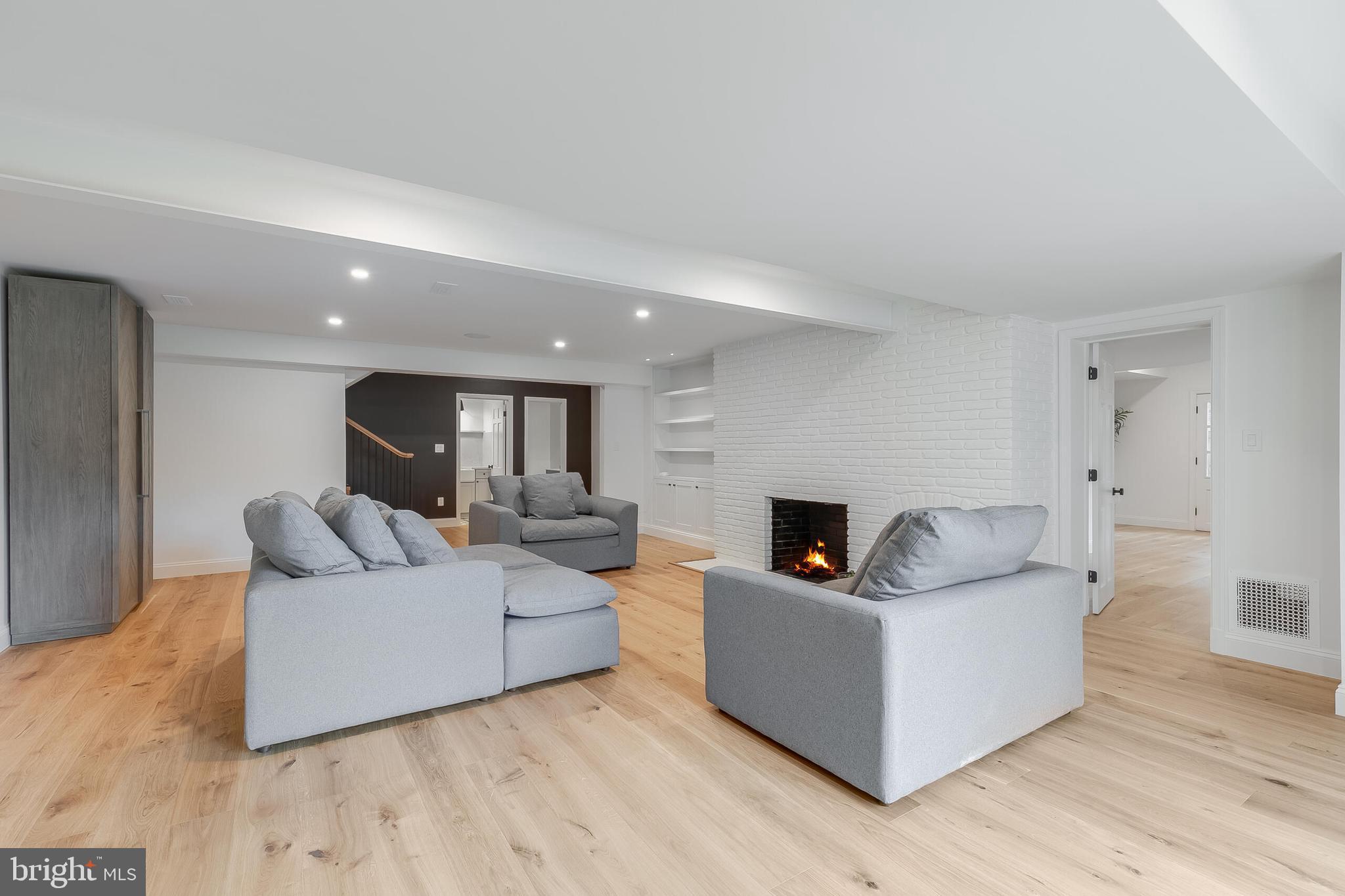 BERKLEY - Residential