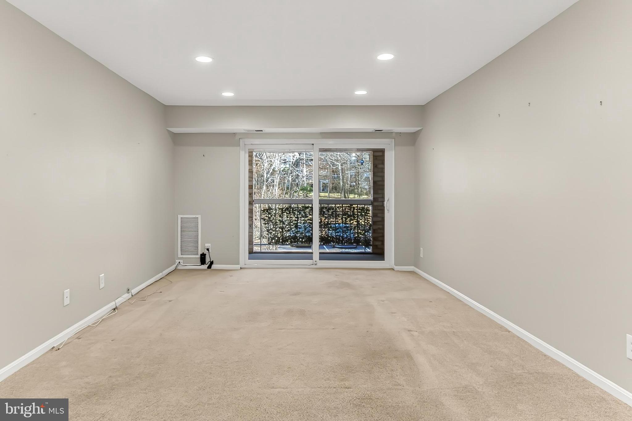 BURKE COVE - Residential