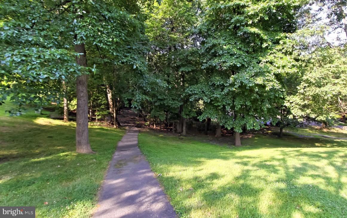 BURKE COVE - Residential