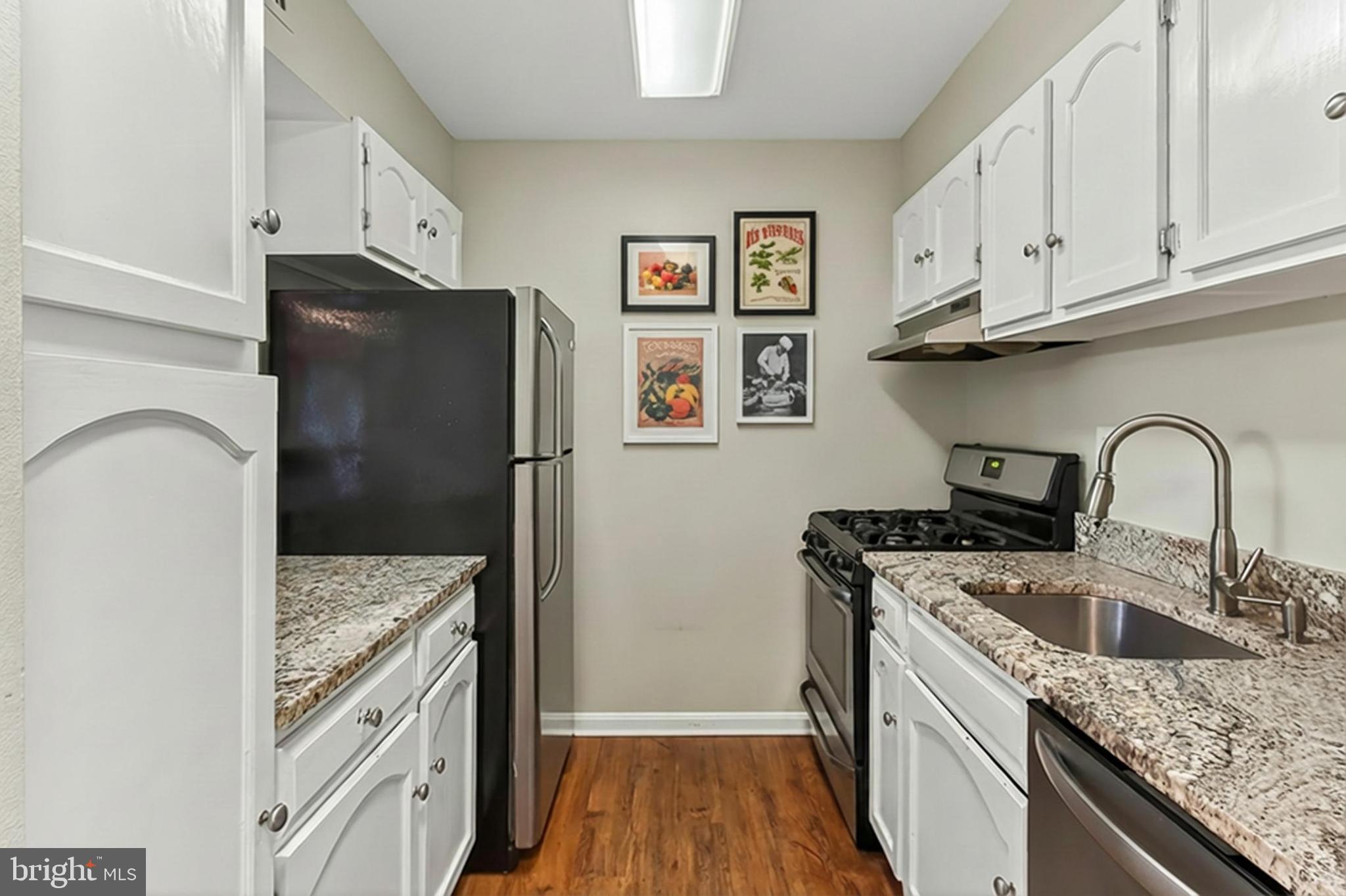 BURKE COVE - Residential