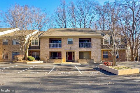 5833 COVE LANDING ROAD 304 BURKE VA 22015