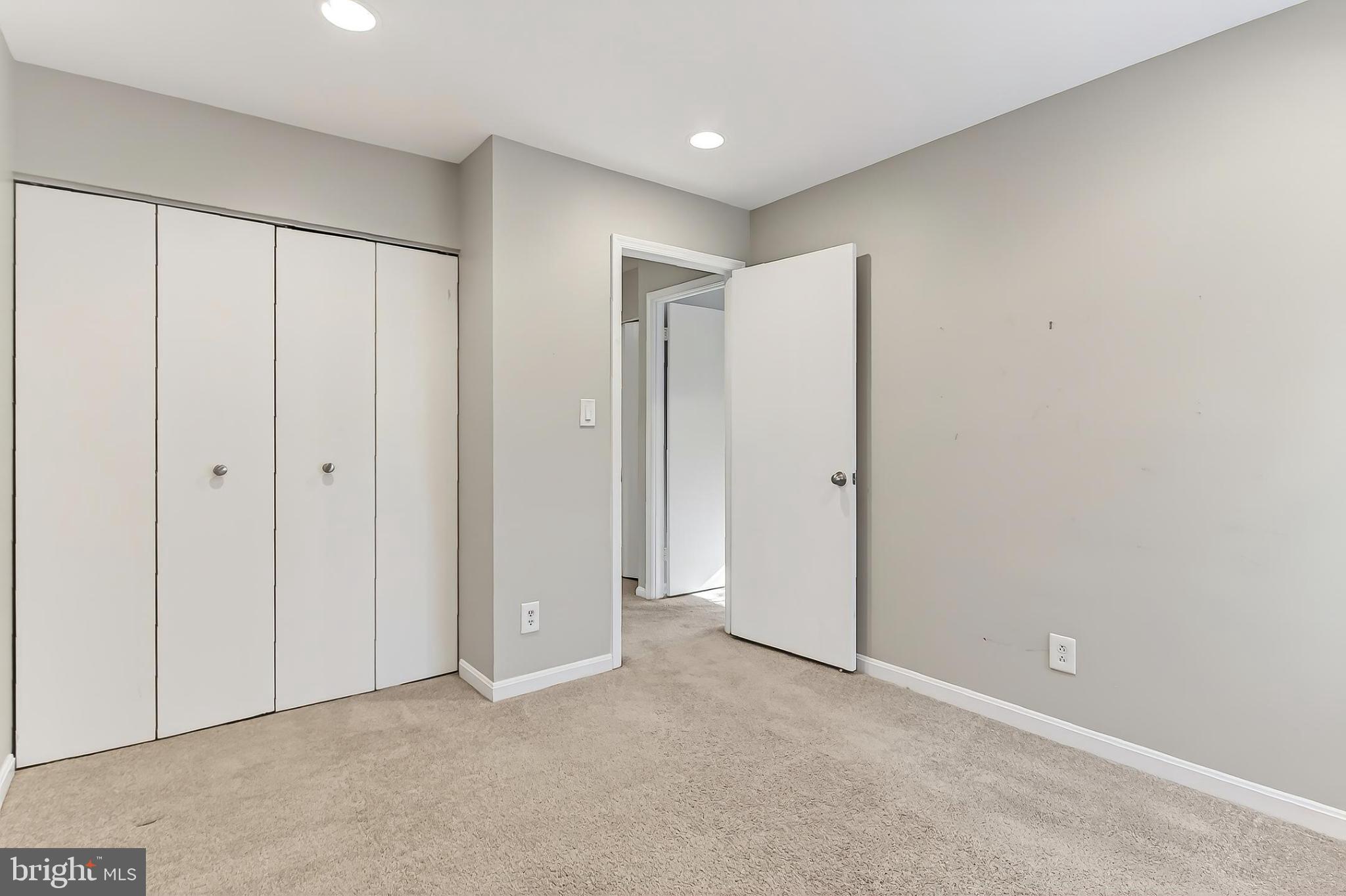 BURKE COVE - Residential