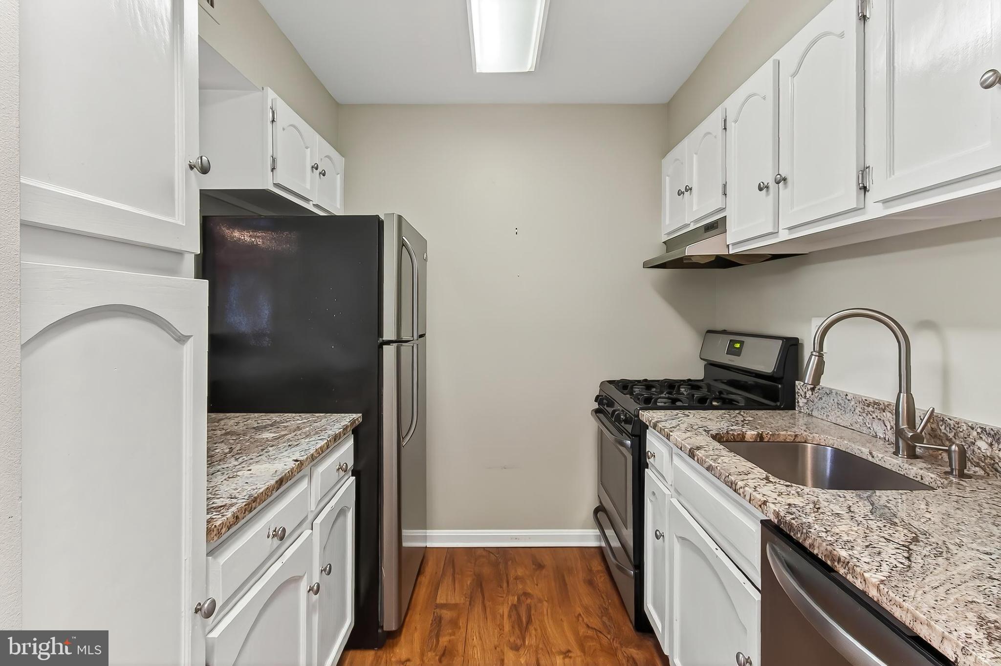 BURKE COVE - Residential