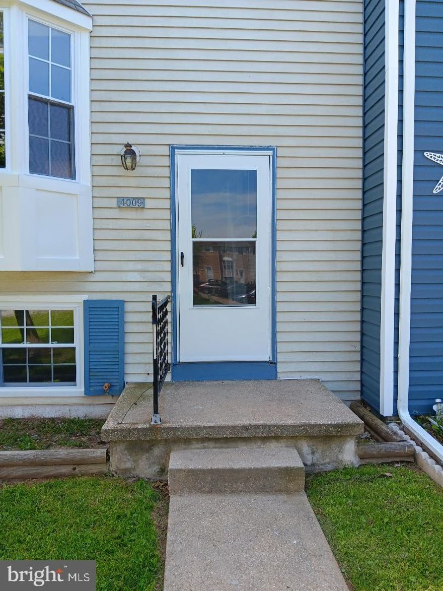 Come look at this beautifully remodeled end of group in Carroll Crest. 3 bedroom possible 4th and 2 bath. Fresh paint - new flooring - new carpets - new kitchen appliances - all new windows - new HVAC , newly remodeled bathrooms. Large deck that has been freshly painted and has a patio underneath. Granite countertops. Convenient to Eastern Blvd - Pulaski Highway- 43 - 95 - and 695. Plenty of shopping and restaurants nearby. 3 finished levels to enjoy. Lower level exits out onto patio.
If you make an appointment please park in any unnumbered space.