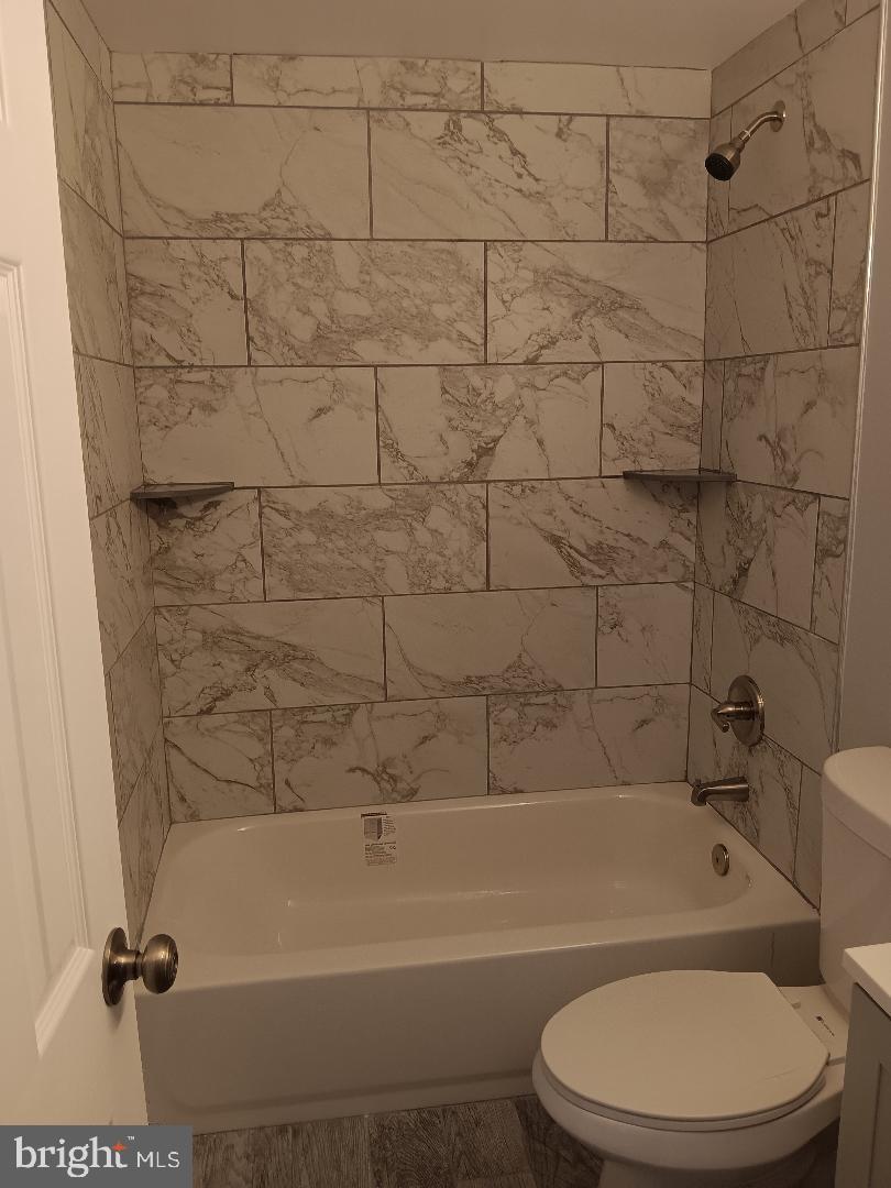 CARROLL CREST - Residential