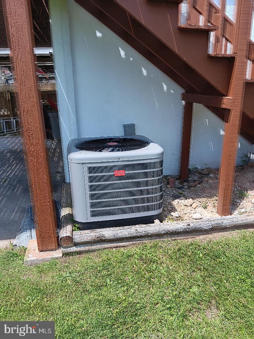 CARROLL CREST - Residential