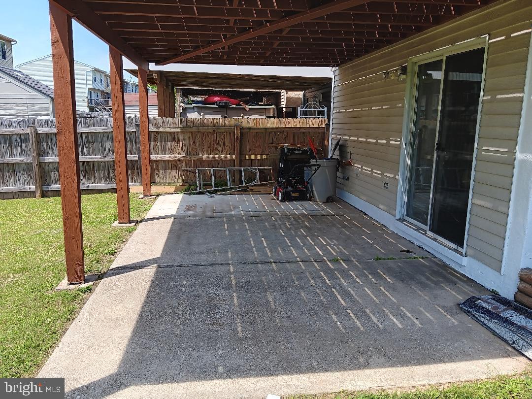 CARROLL CREST - Residential