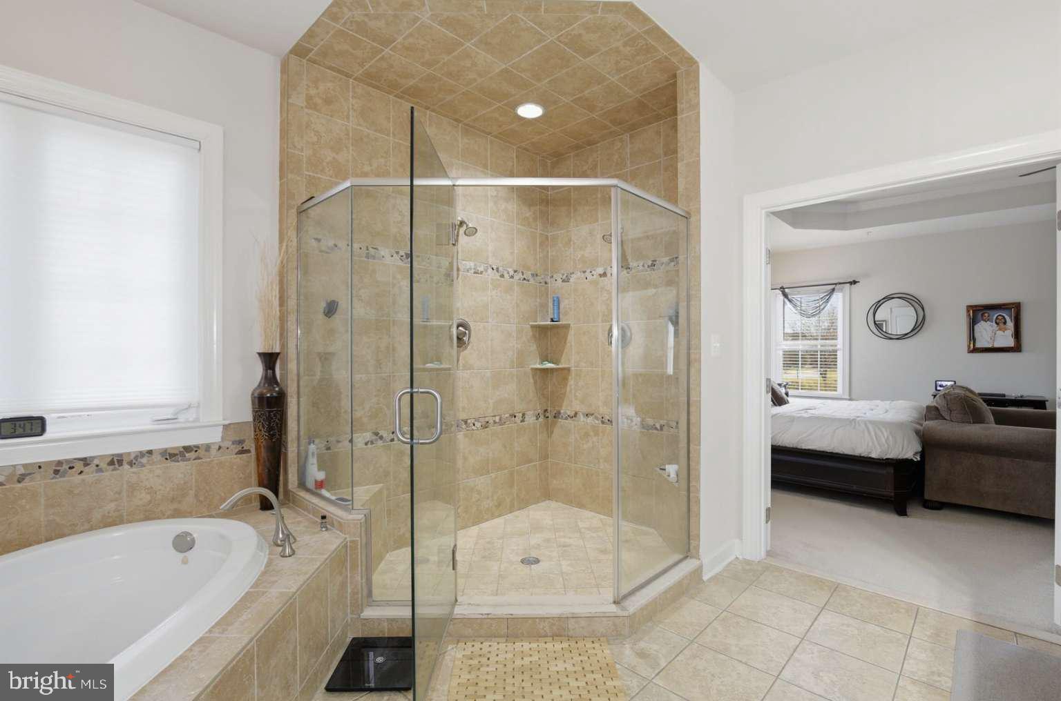 FAIRWOOD - Residential