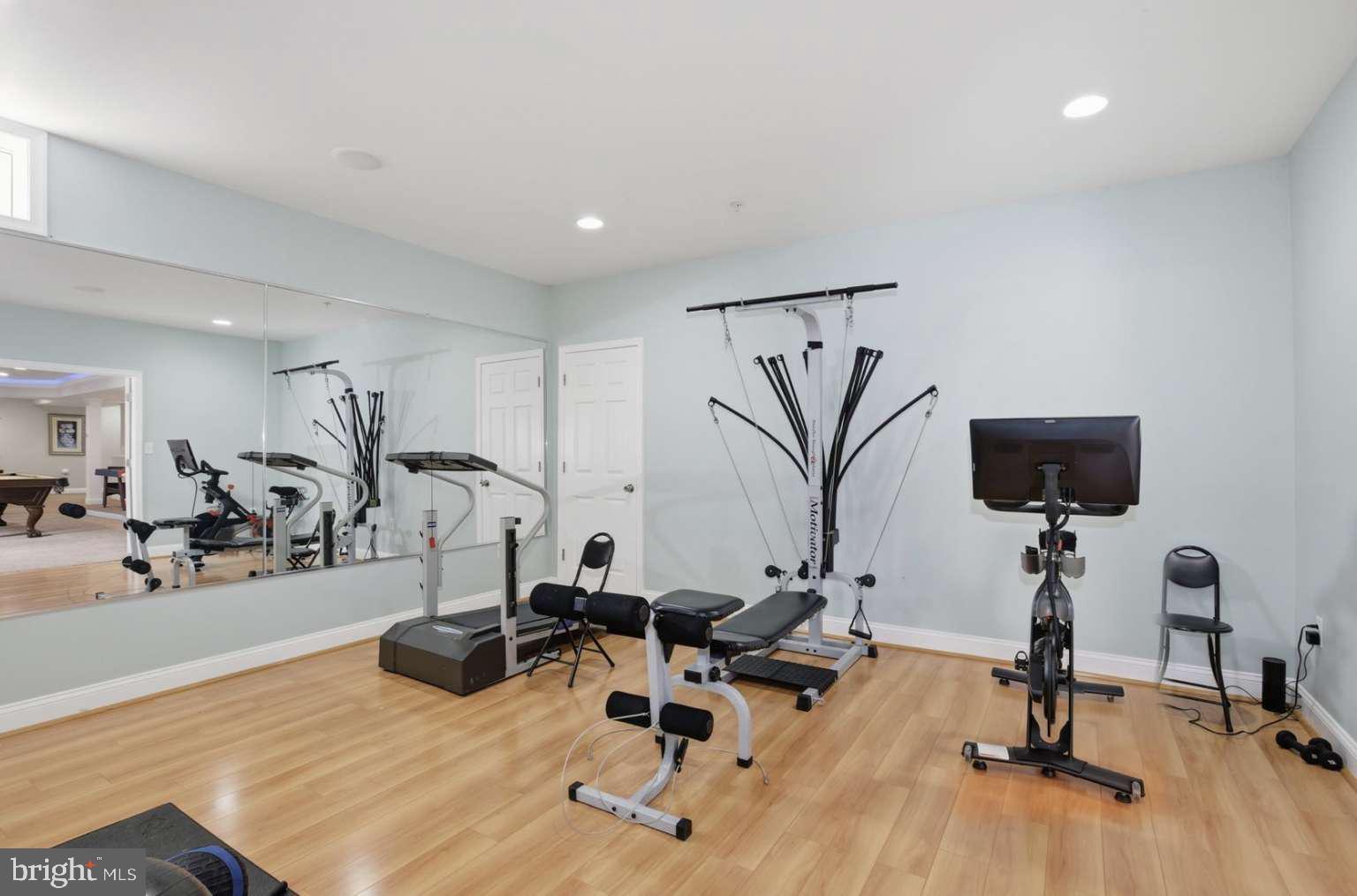 FAIRWOOD - Residential