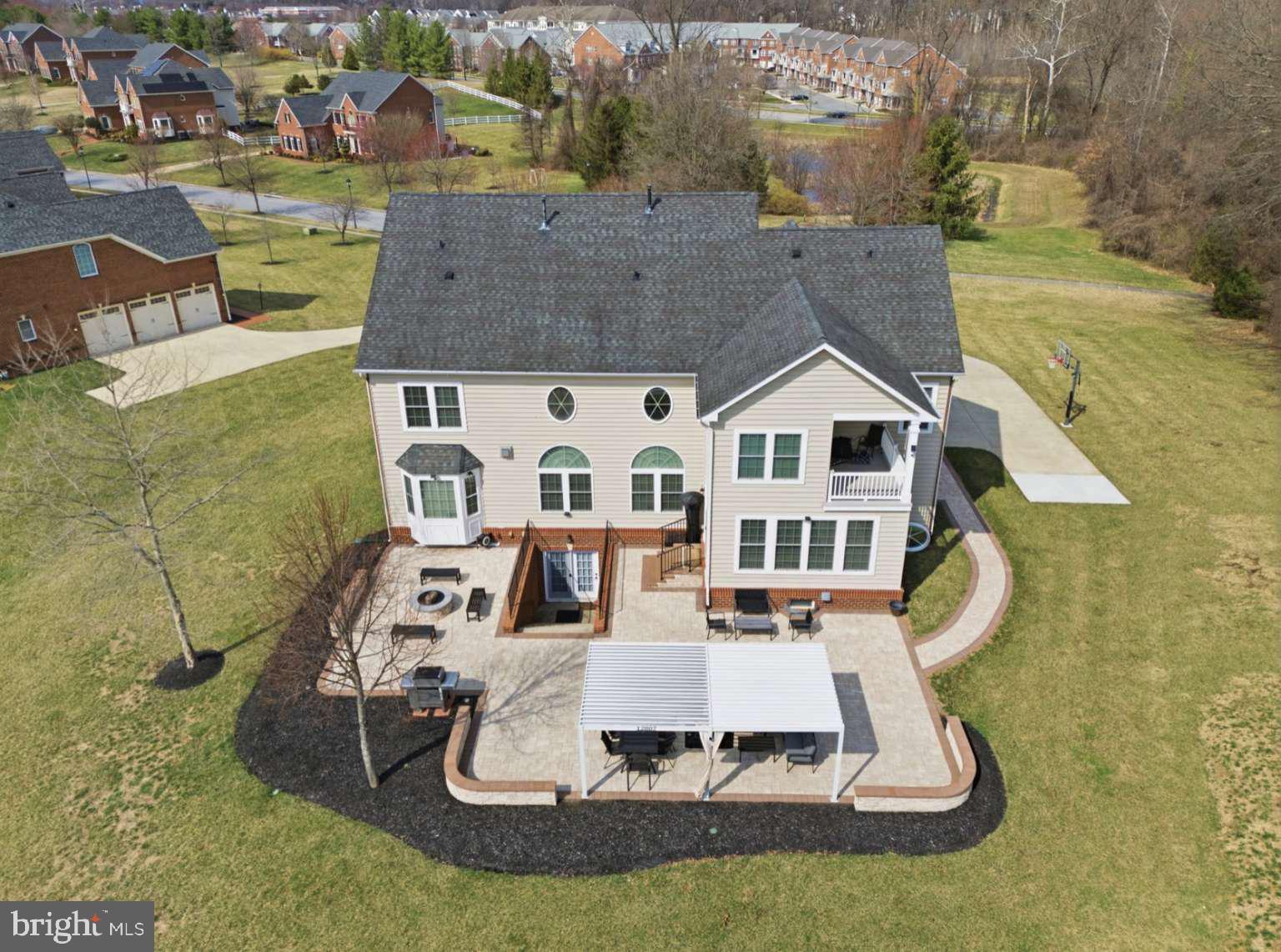 FAIRWOOD - Residential