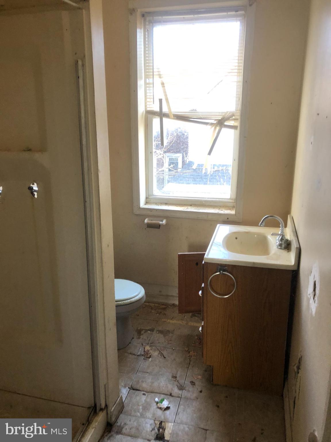 KENSINGTON - Residential