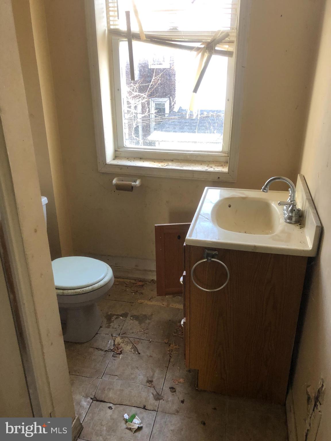 KENSINGTON - Residential