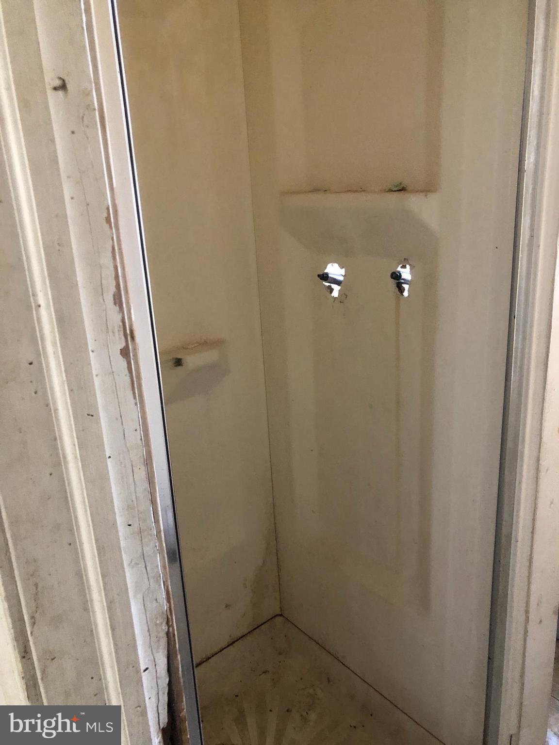 KENSINGTON - Residential