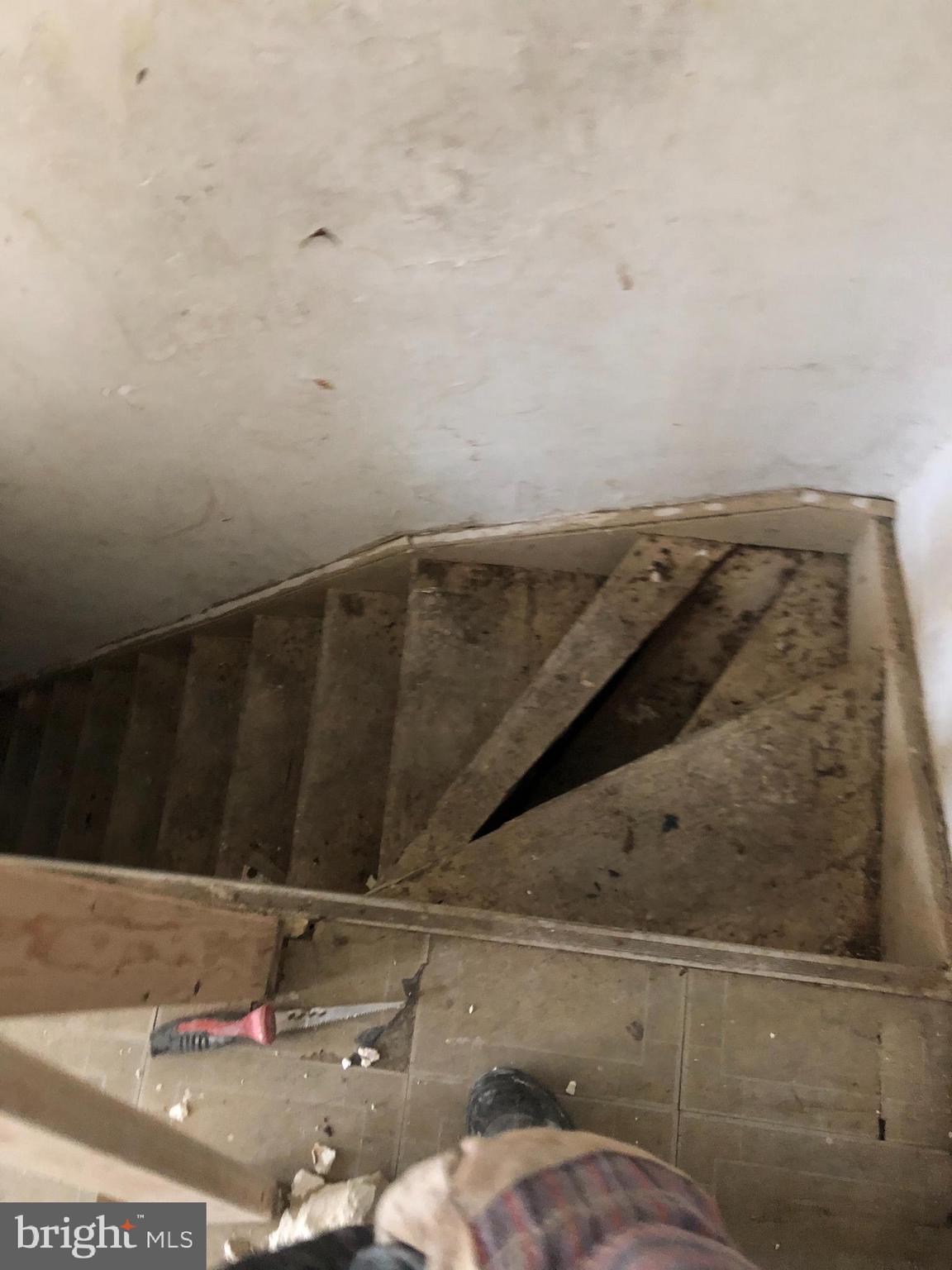 KENSINGTON - Residential