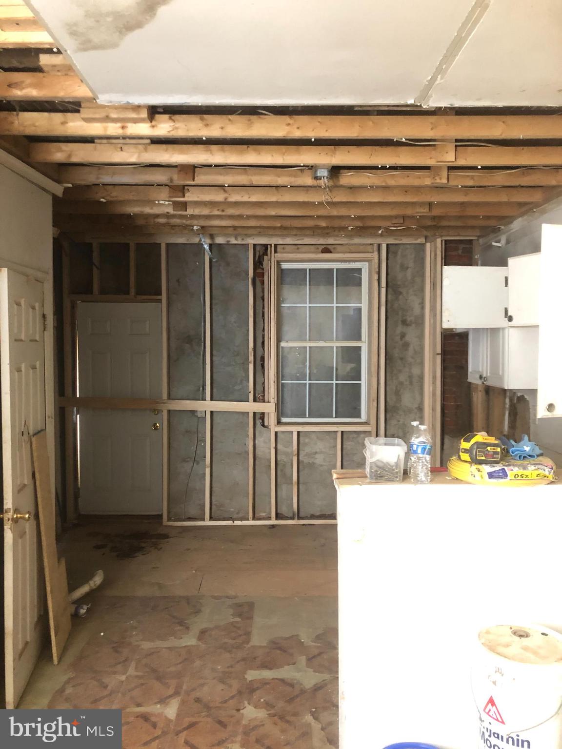 KENSINGTON - Residential