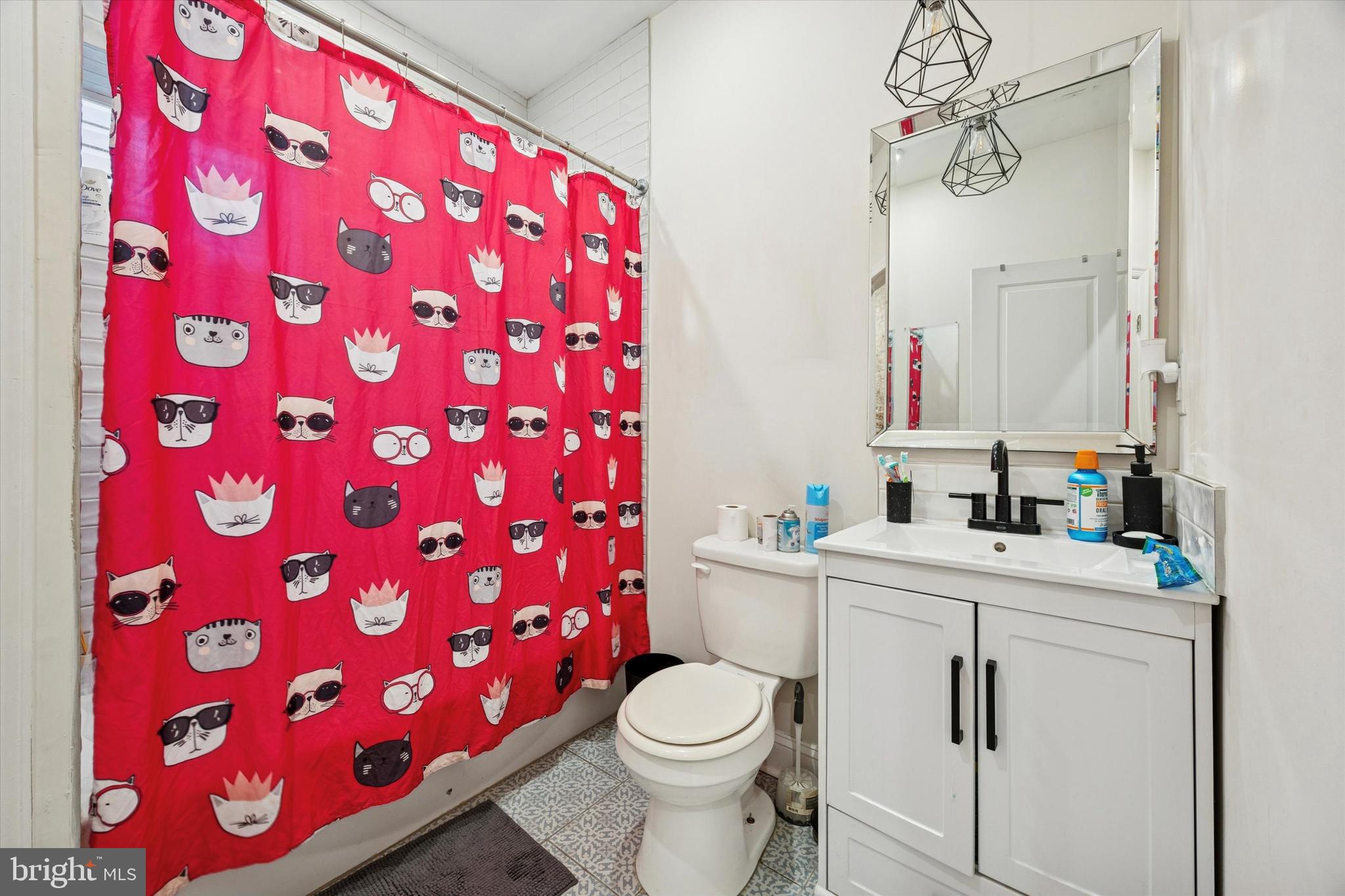 WALNUT HILL - Residential Income