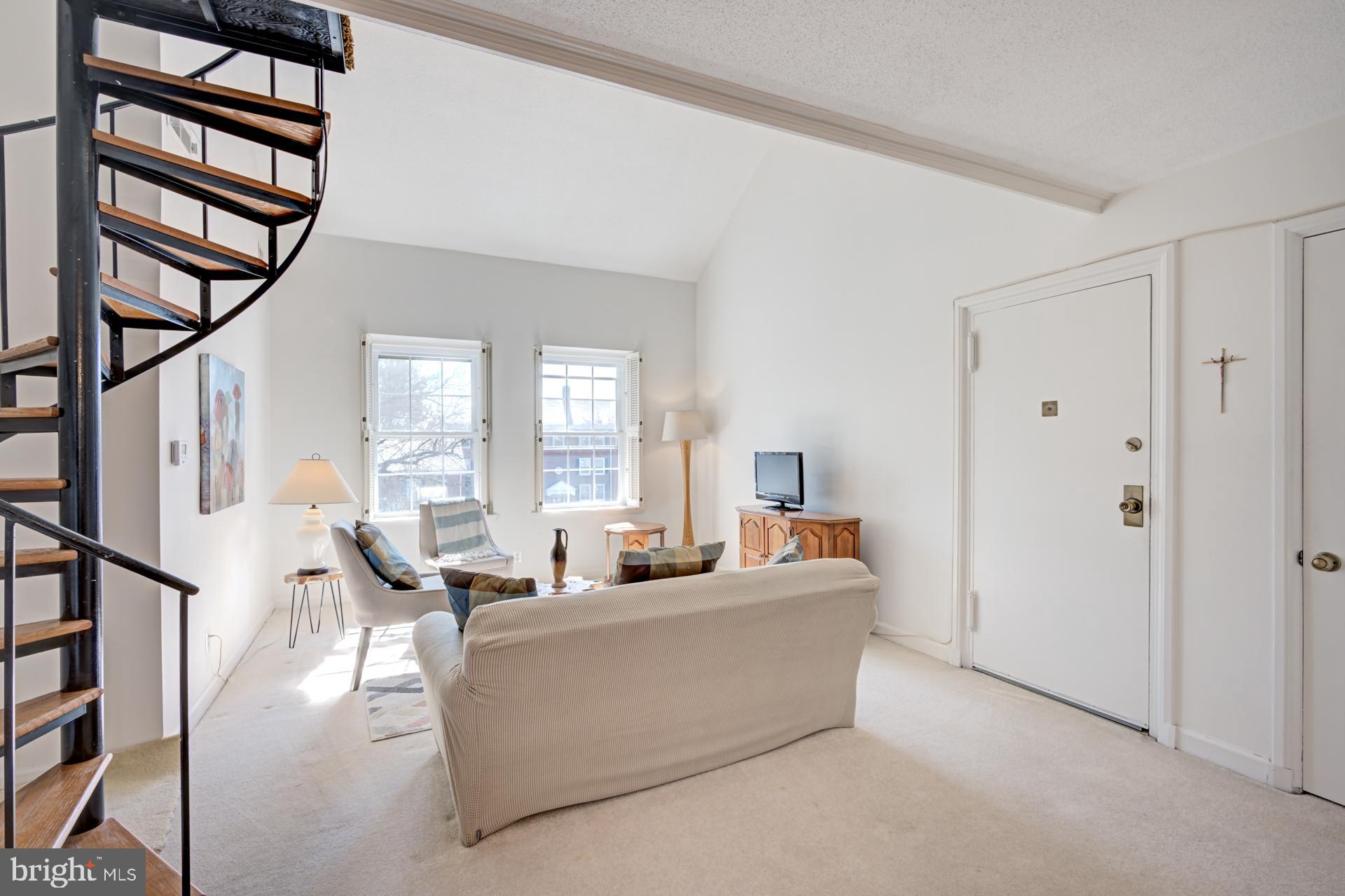 FAIRLINGTON - Residential