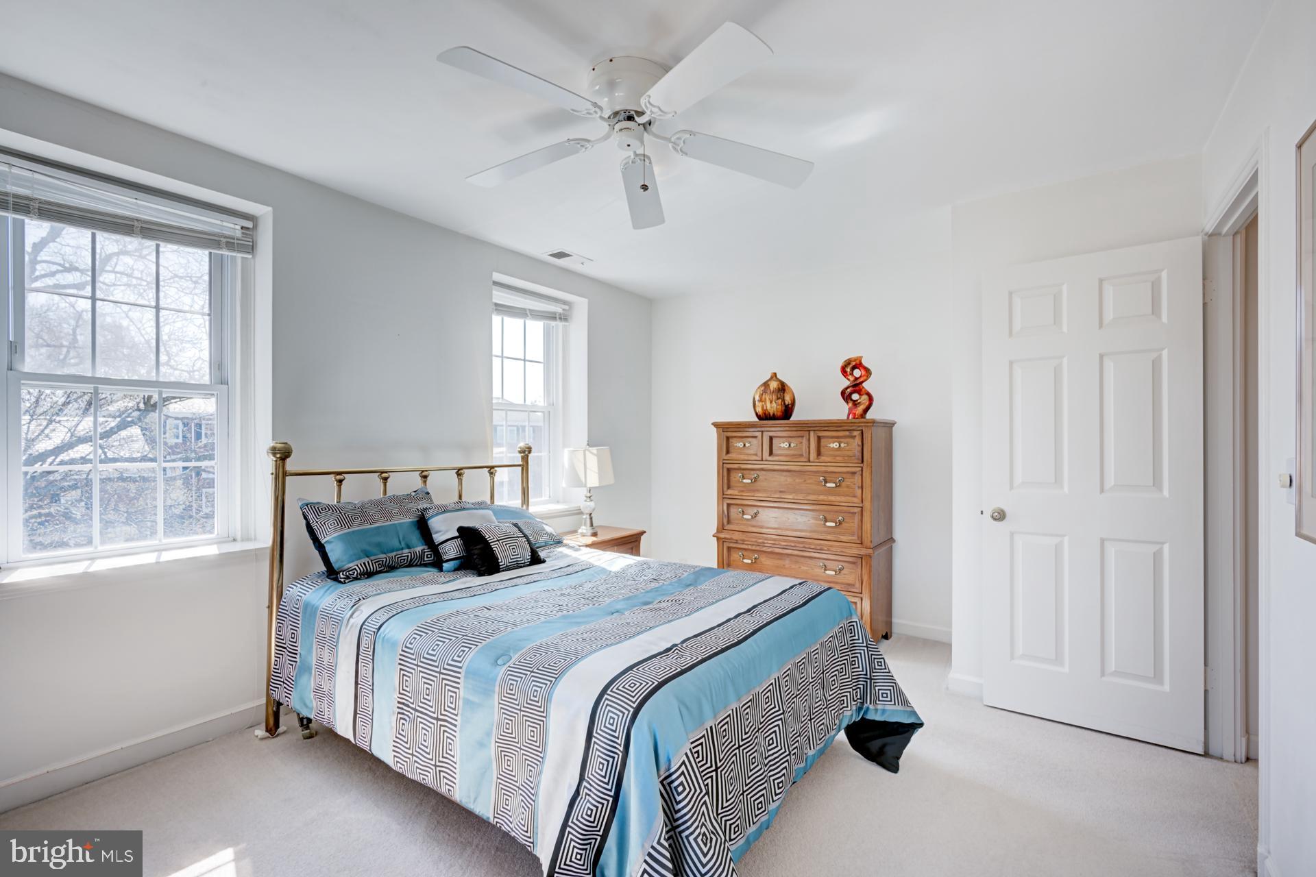 FAIRLINGTON - Residential