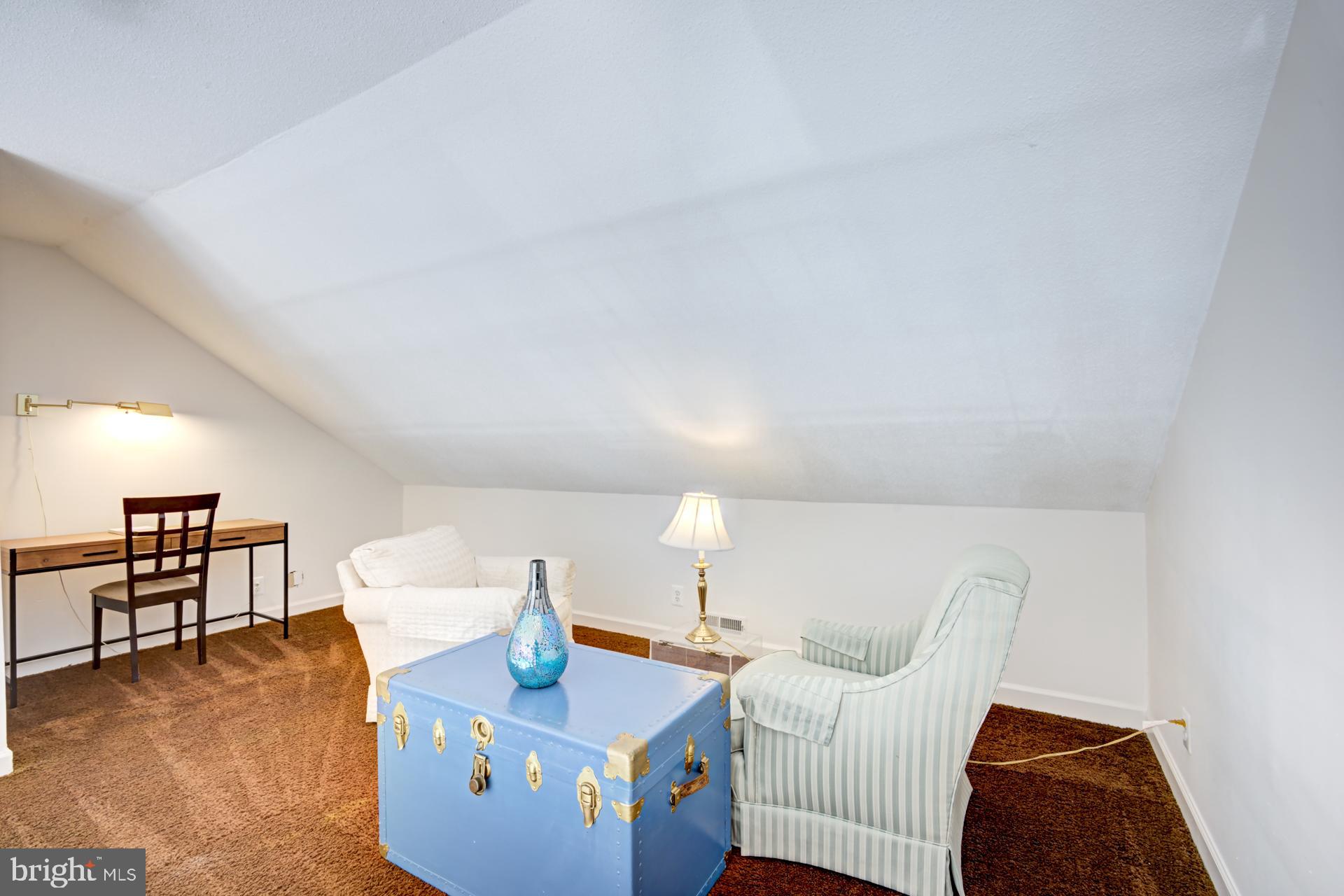 FAIRLINGTON - Residential