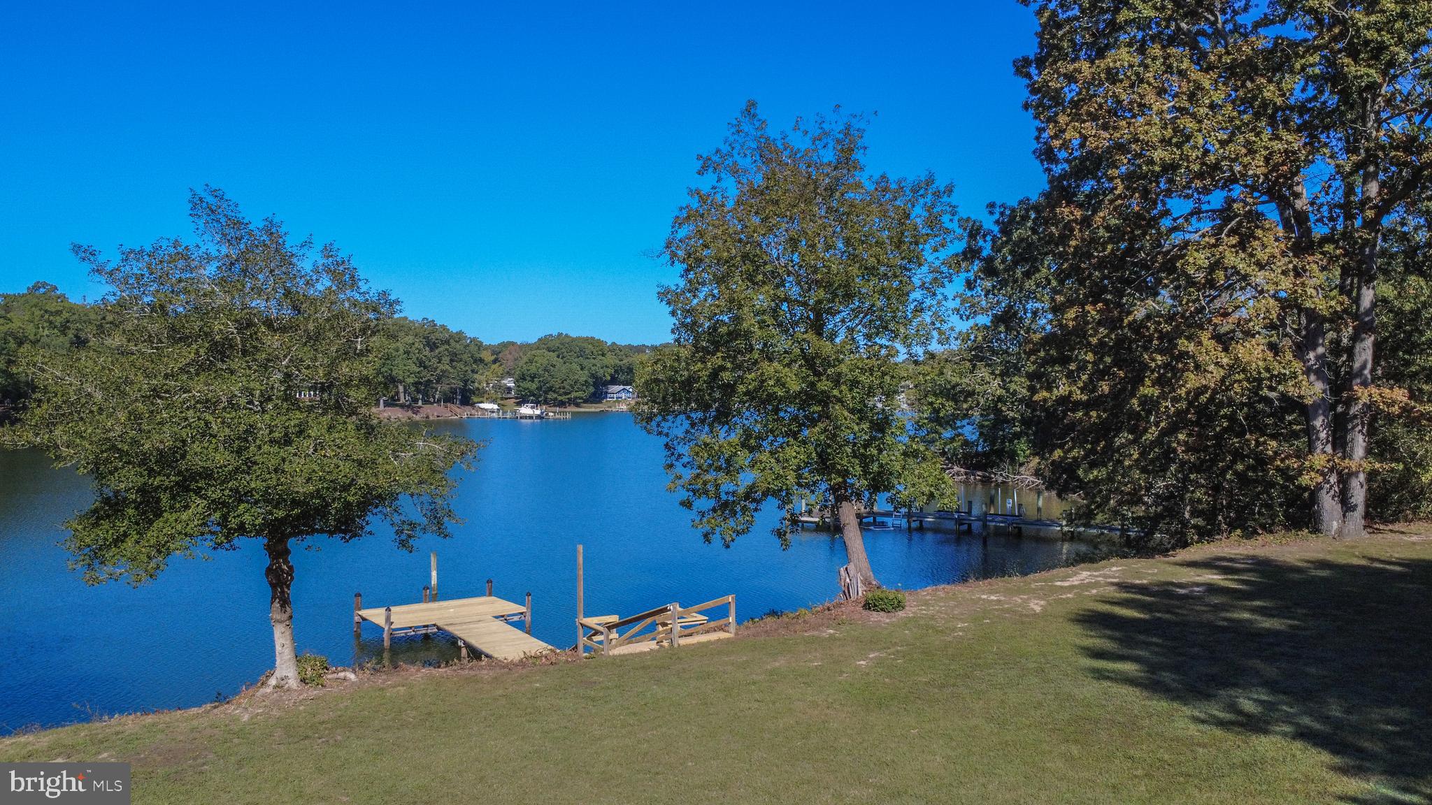 40171 LITTLE WOODS LANE