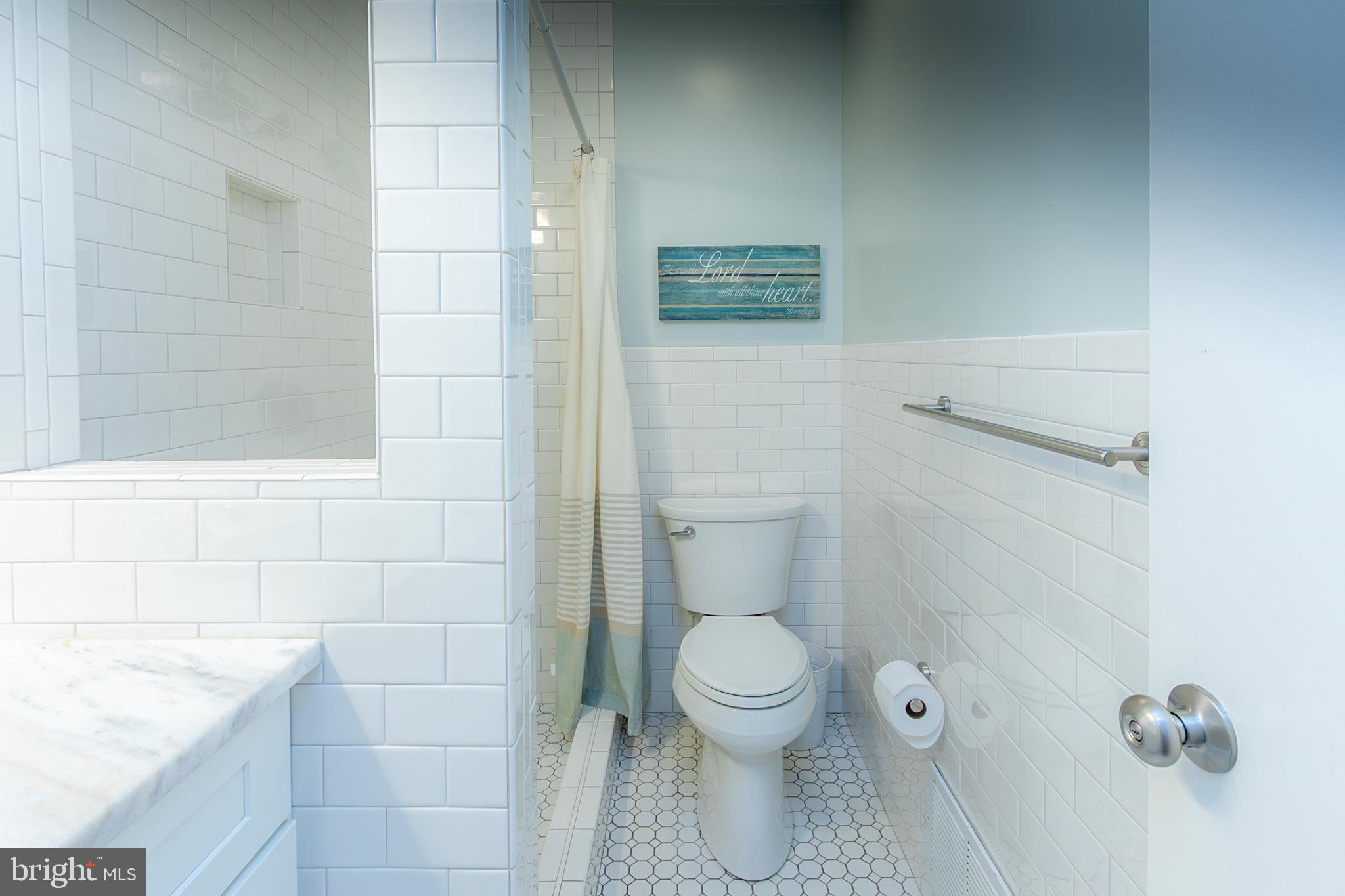 LITTLE WOODS - Residential