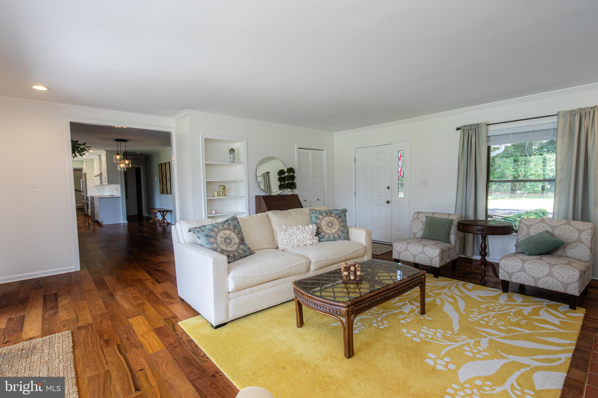 LITTLE WOODS - Residential