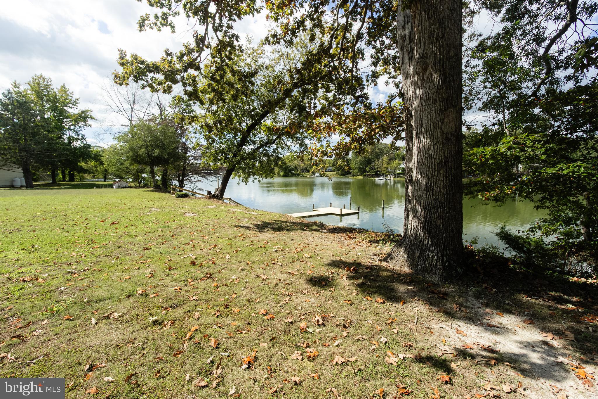 LITTLE WOODS - Residential