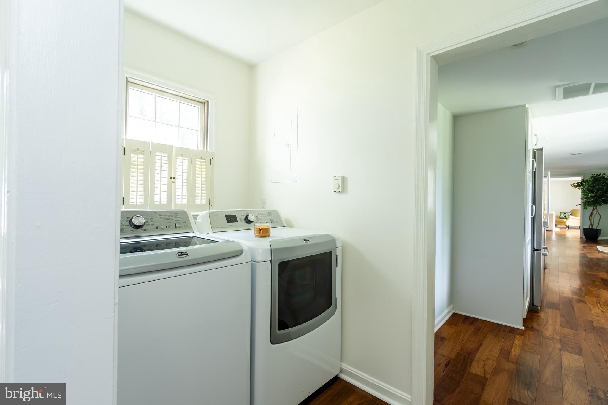 LITTLE WOODS - Residential