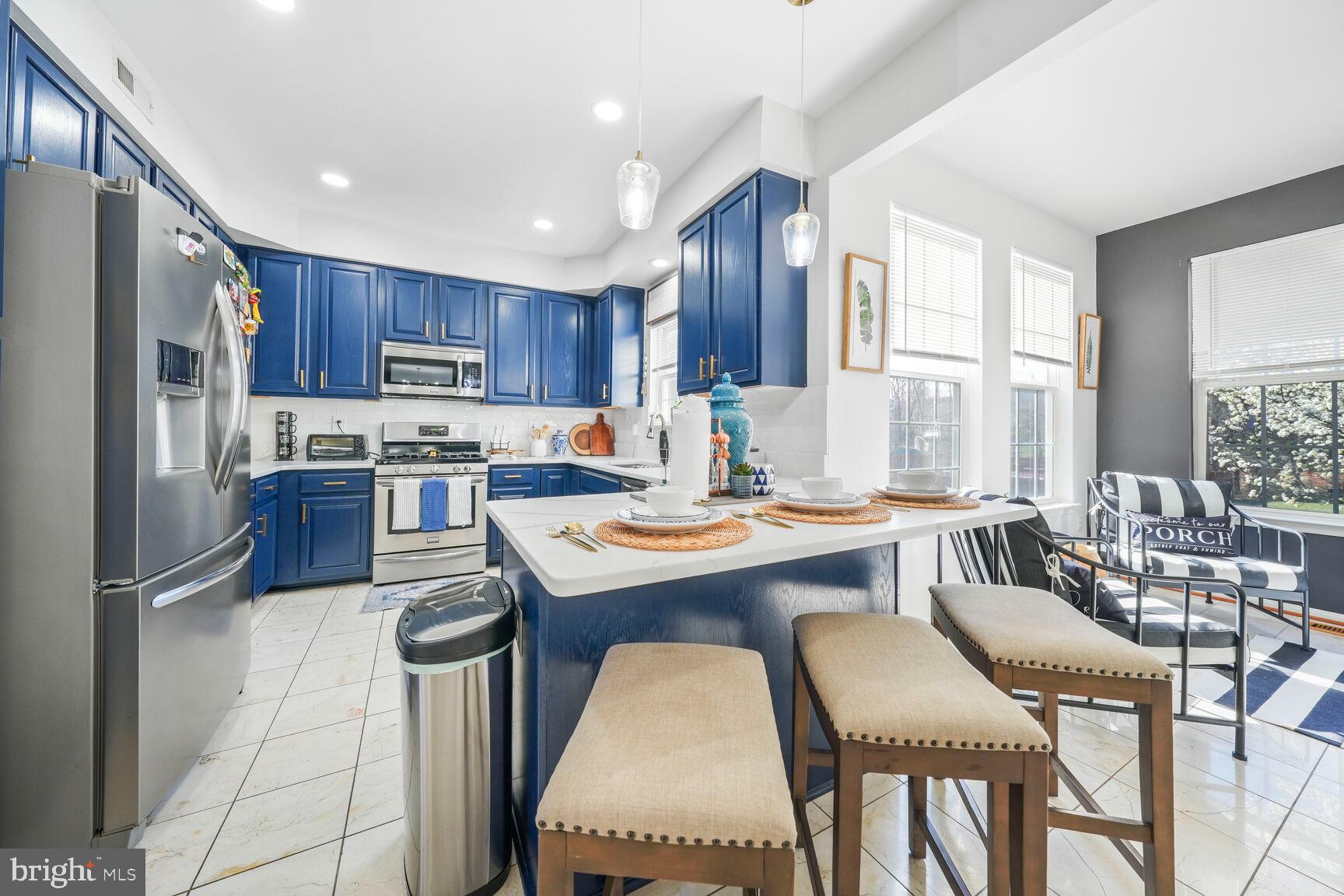 DALE CITY - Residential