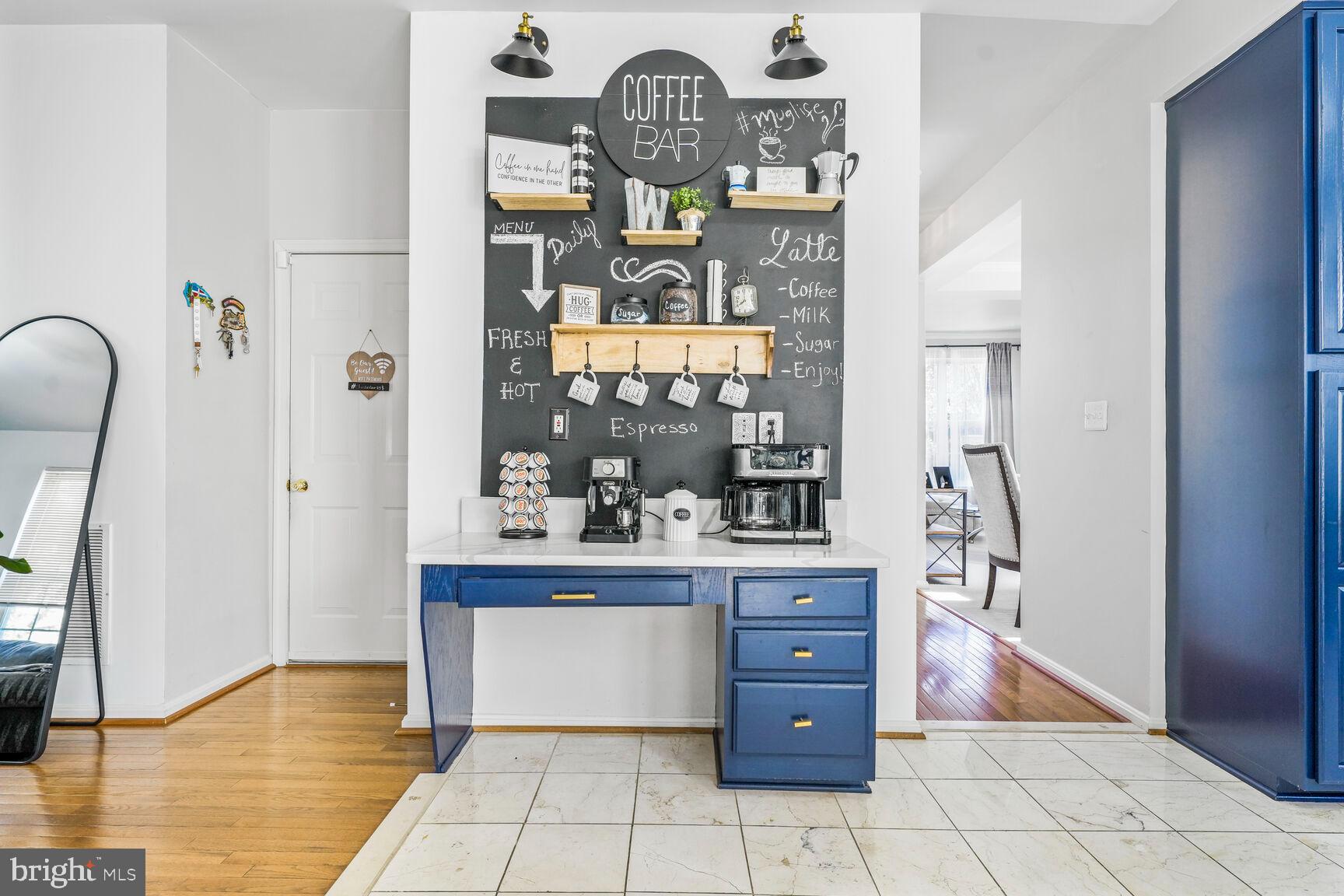 DALE CITY - Residential