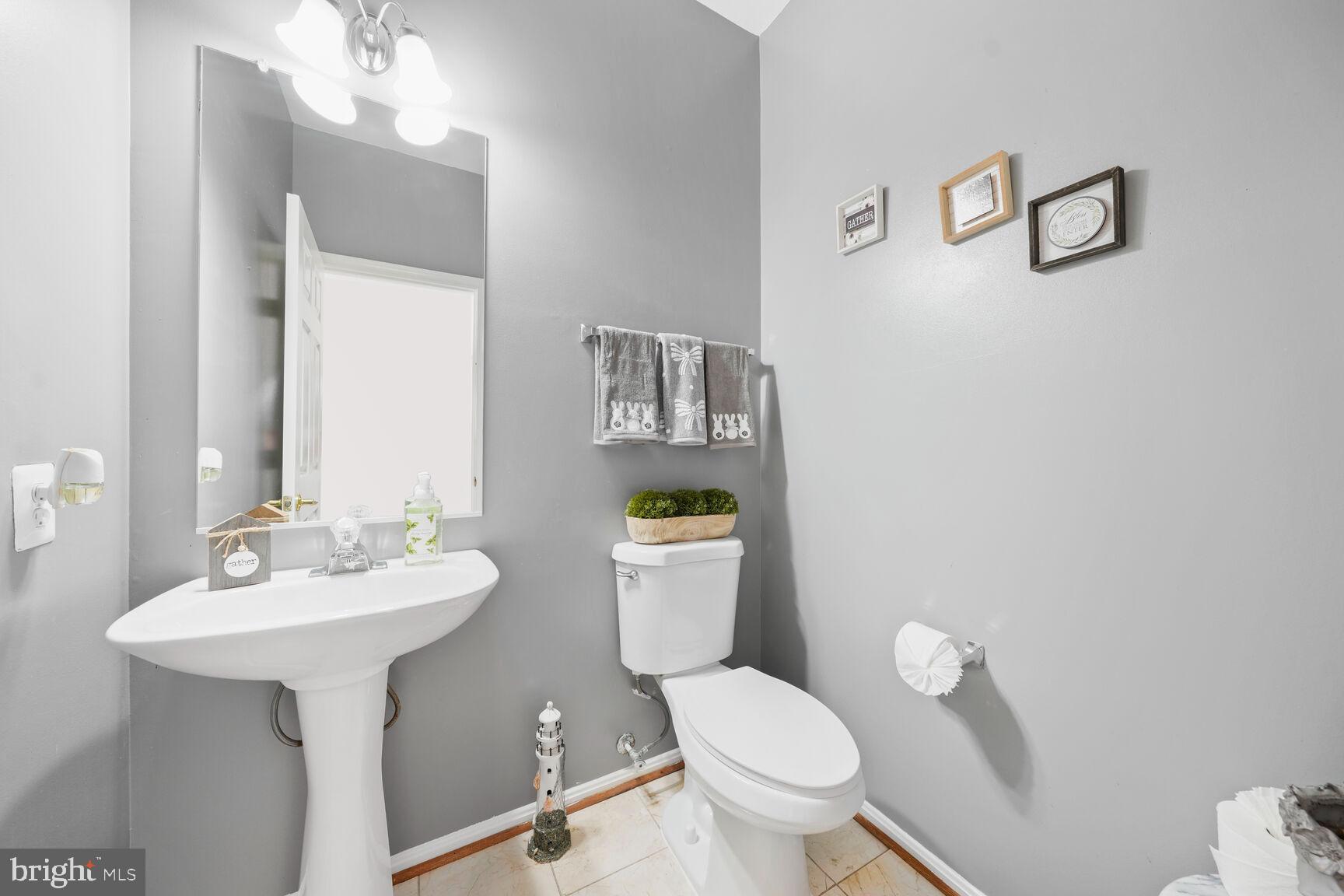 DALE CITY - Residential