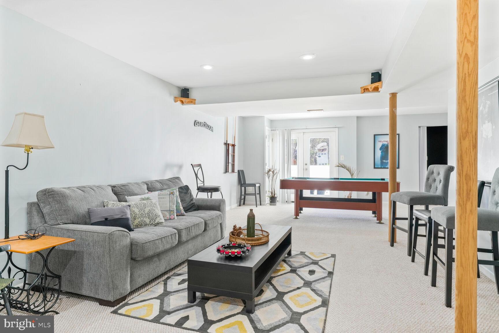 DALE CITY - Residential