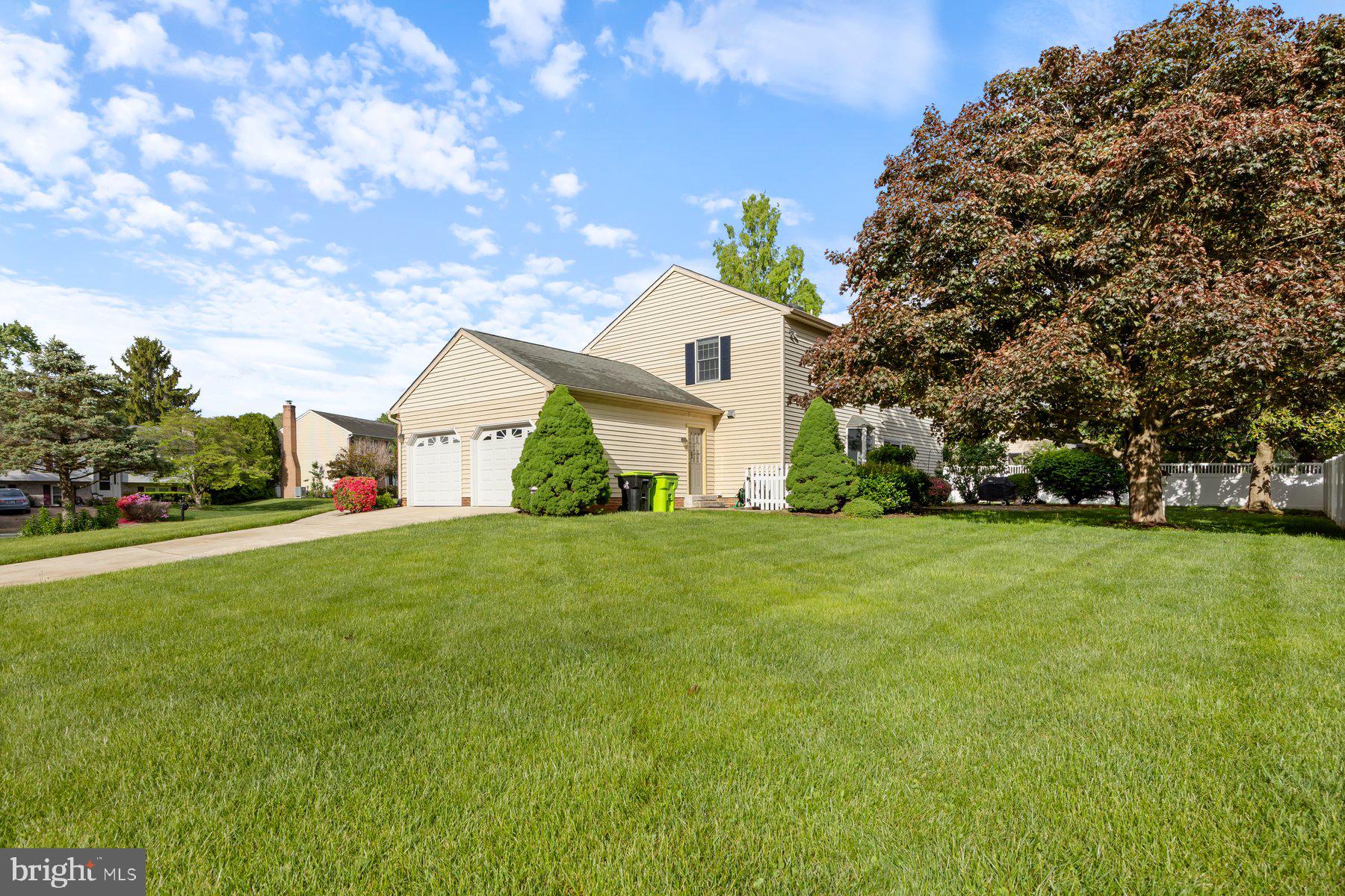 722 PAIGE CIRCLE