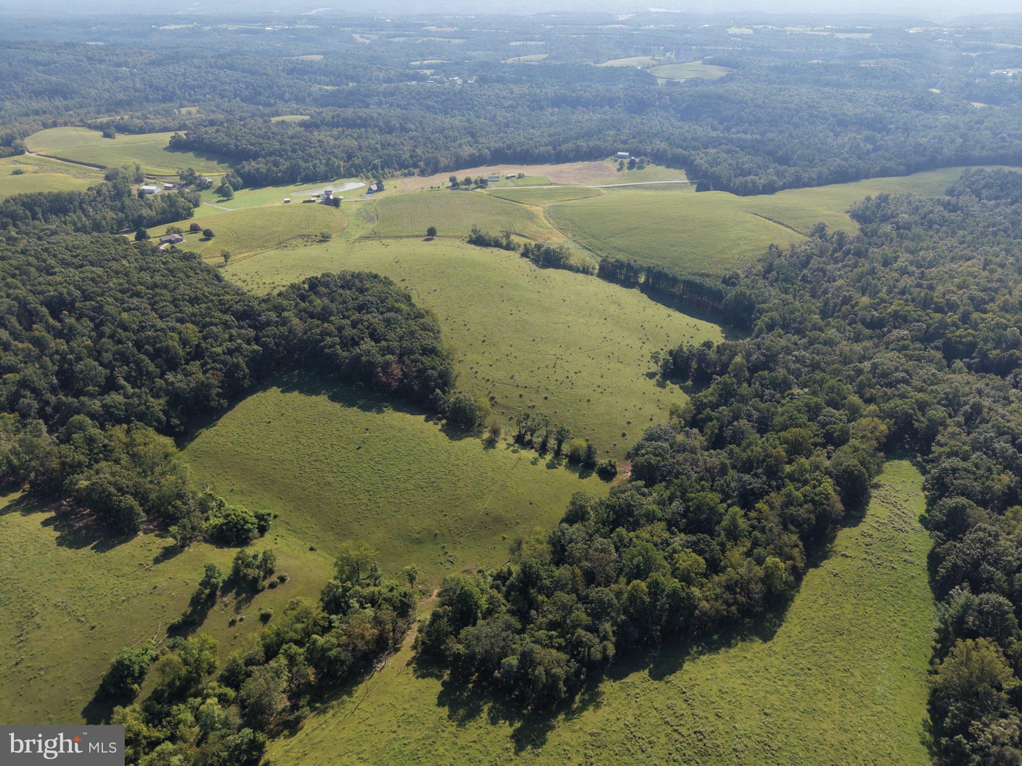 TRACT 3: 76.11+/- ACRES MOUNTAIN ROAD