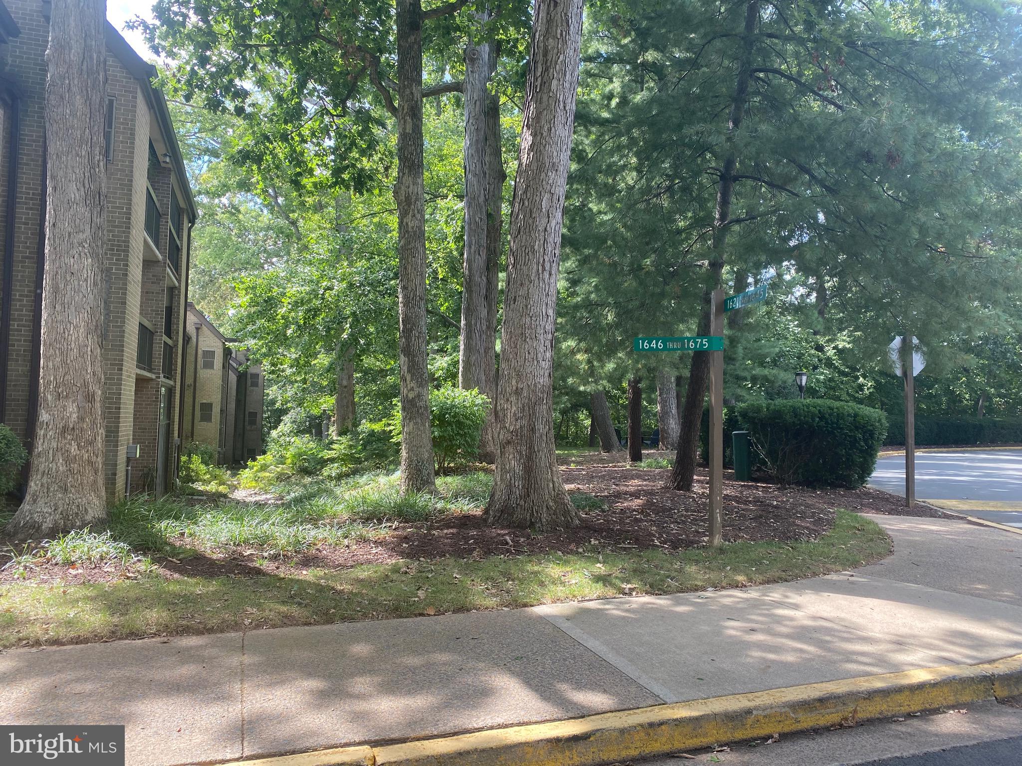 RESTON - Residential Lease