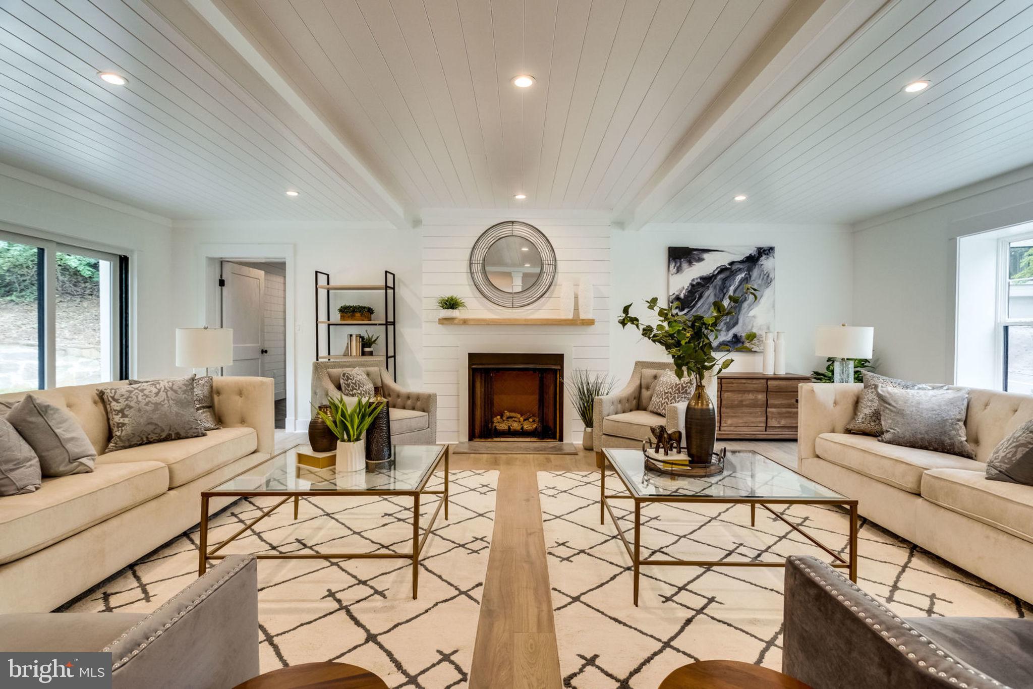 BELLEVUE FOREST - Residential