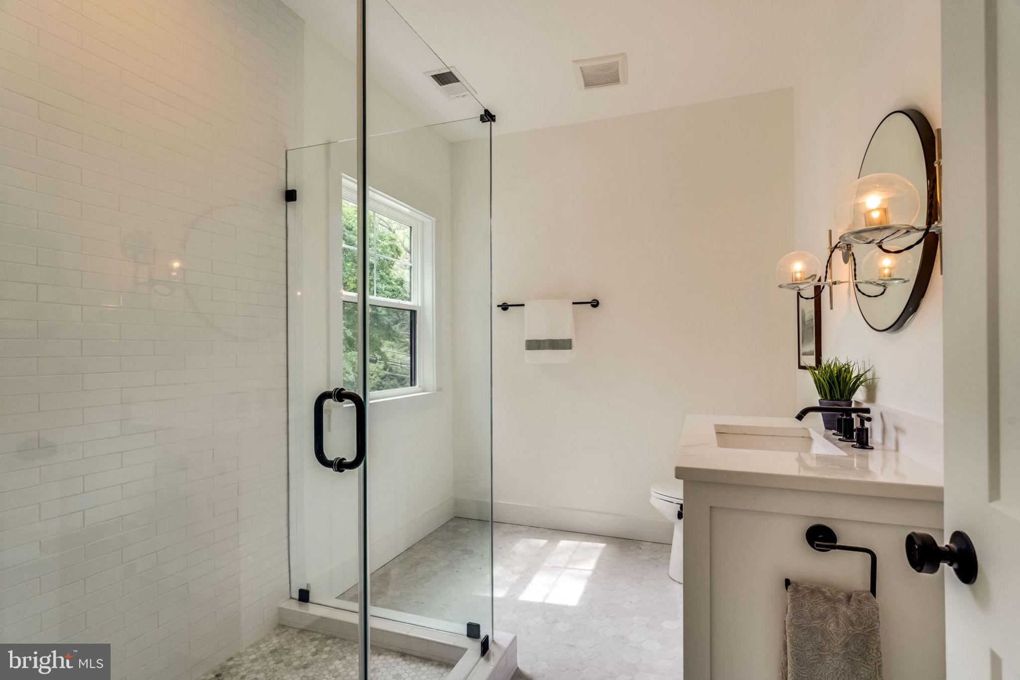 BELLEVUE FOREST - Residential