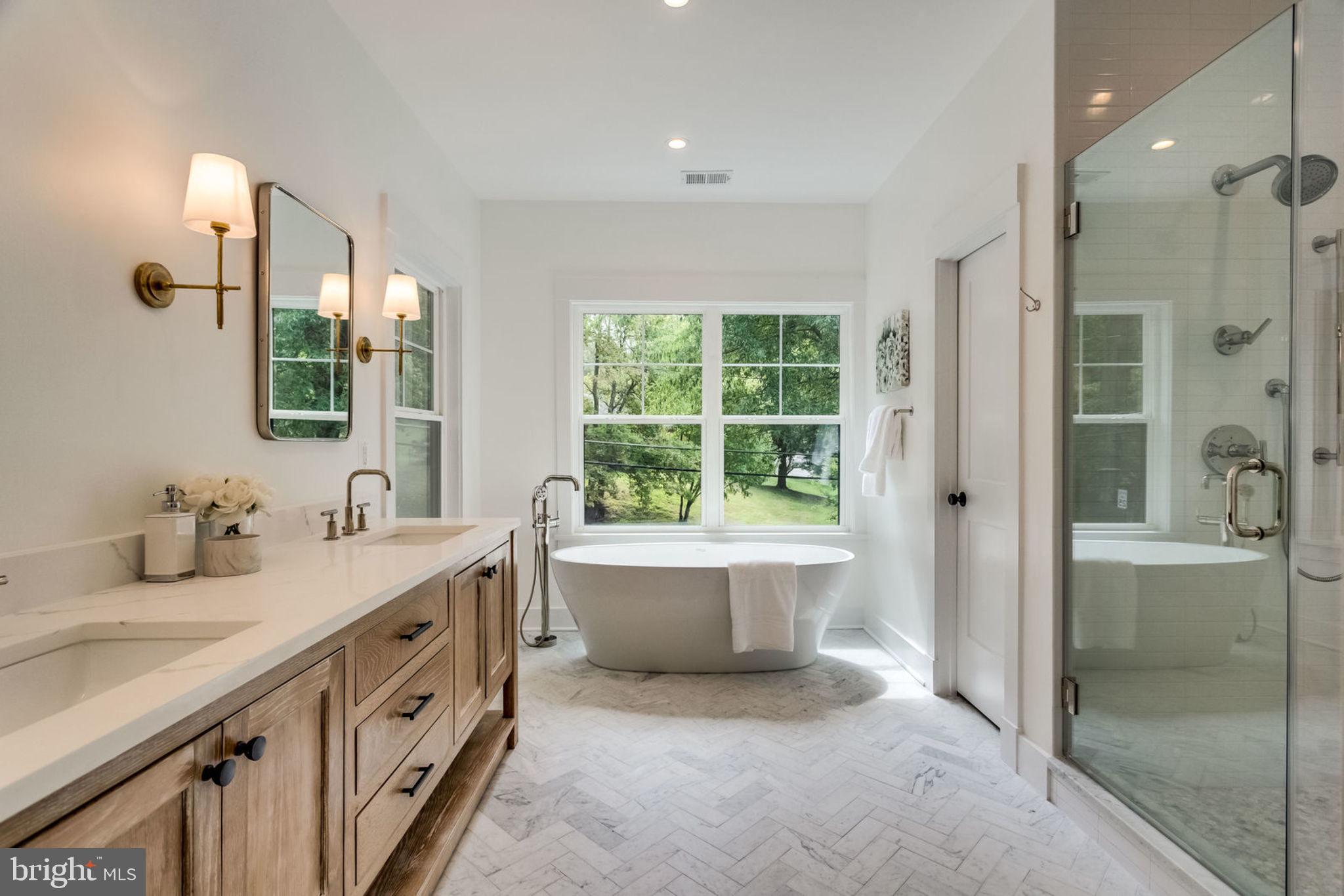 BELLEVUE FOREST - Residential