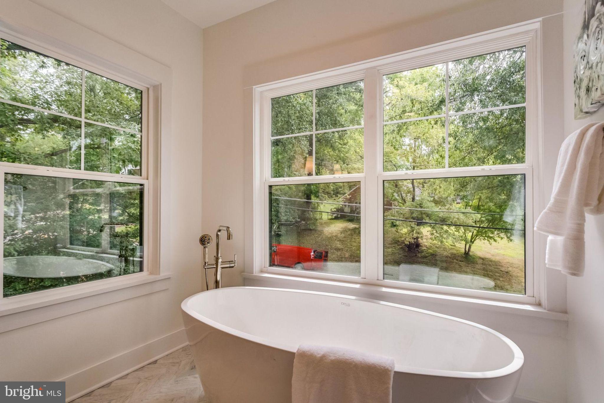 BELLEVUE FOREST - Residential