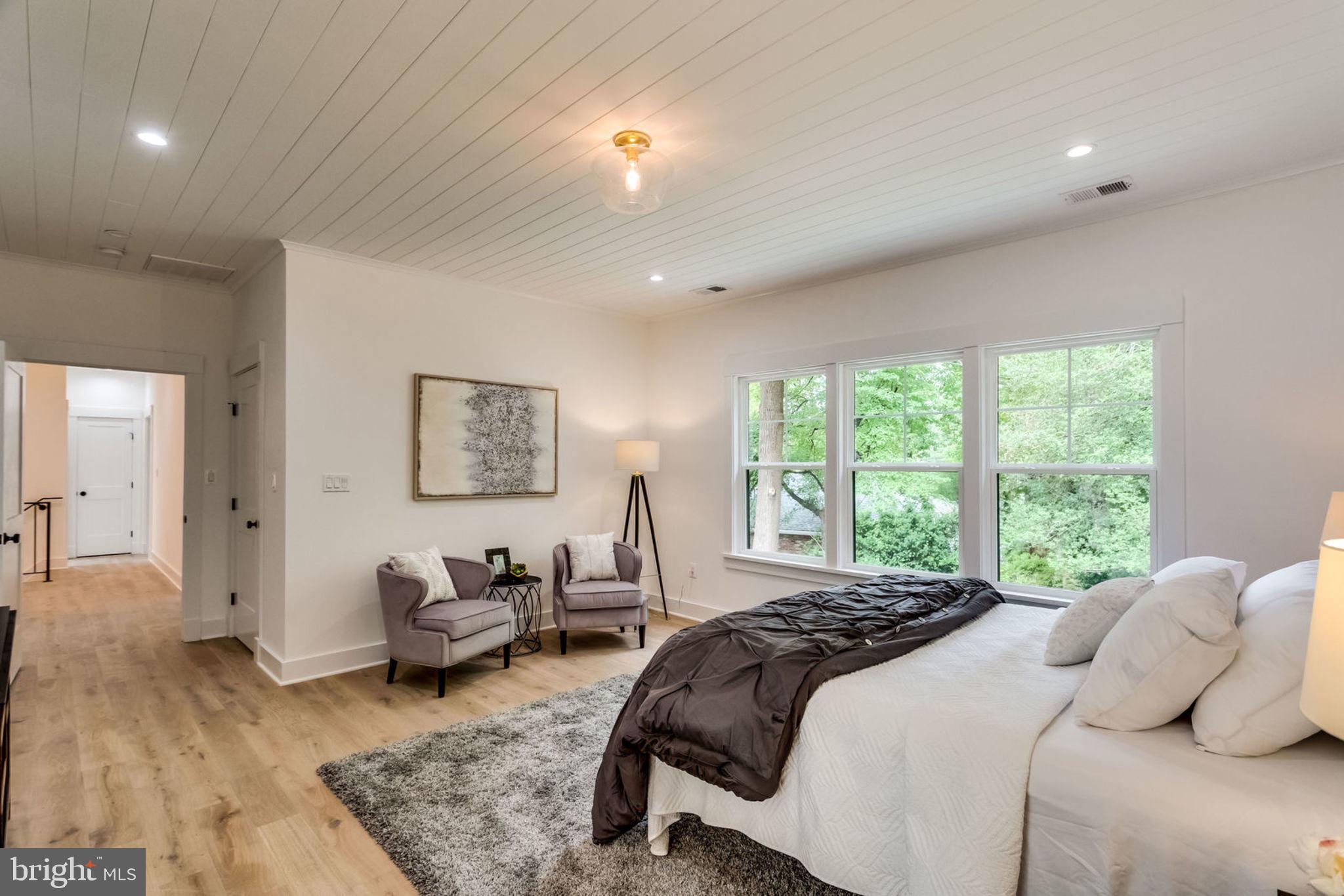 BELLEVUE FOREST - Residential