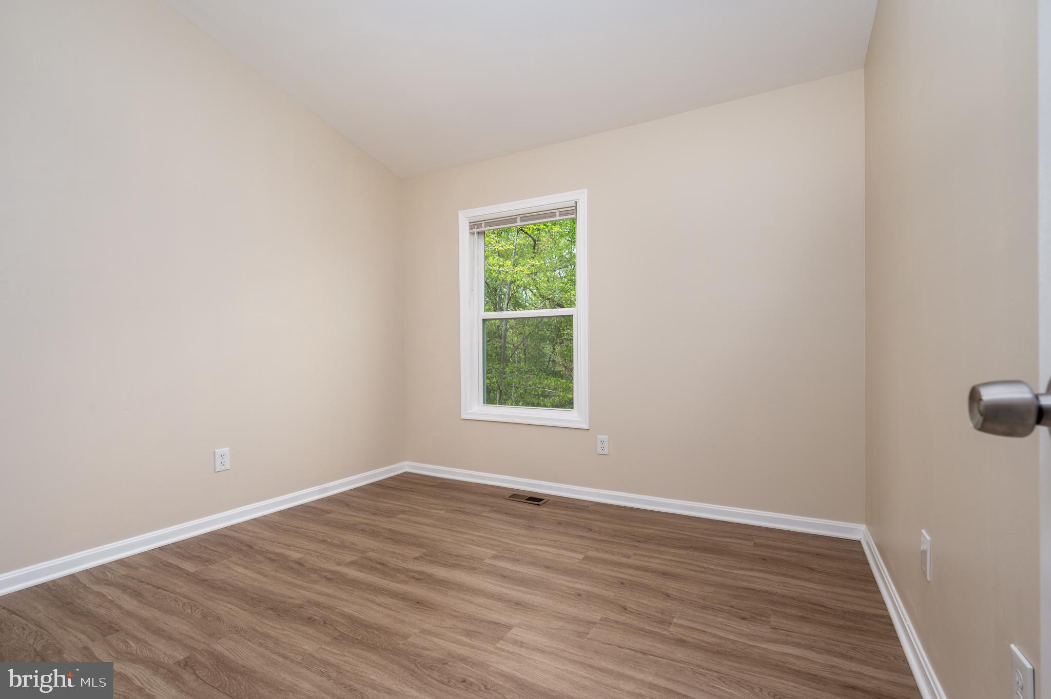 PINE VALLEY - Residential