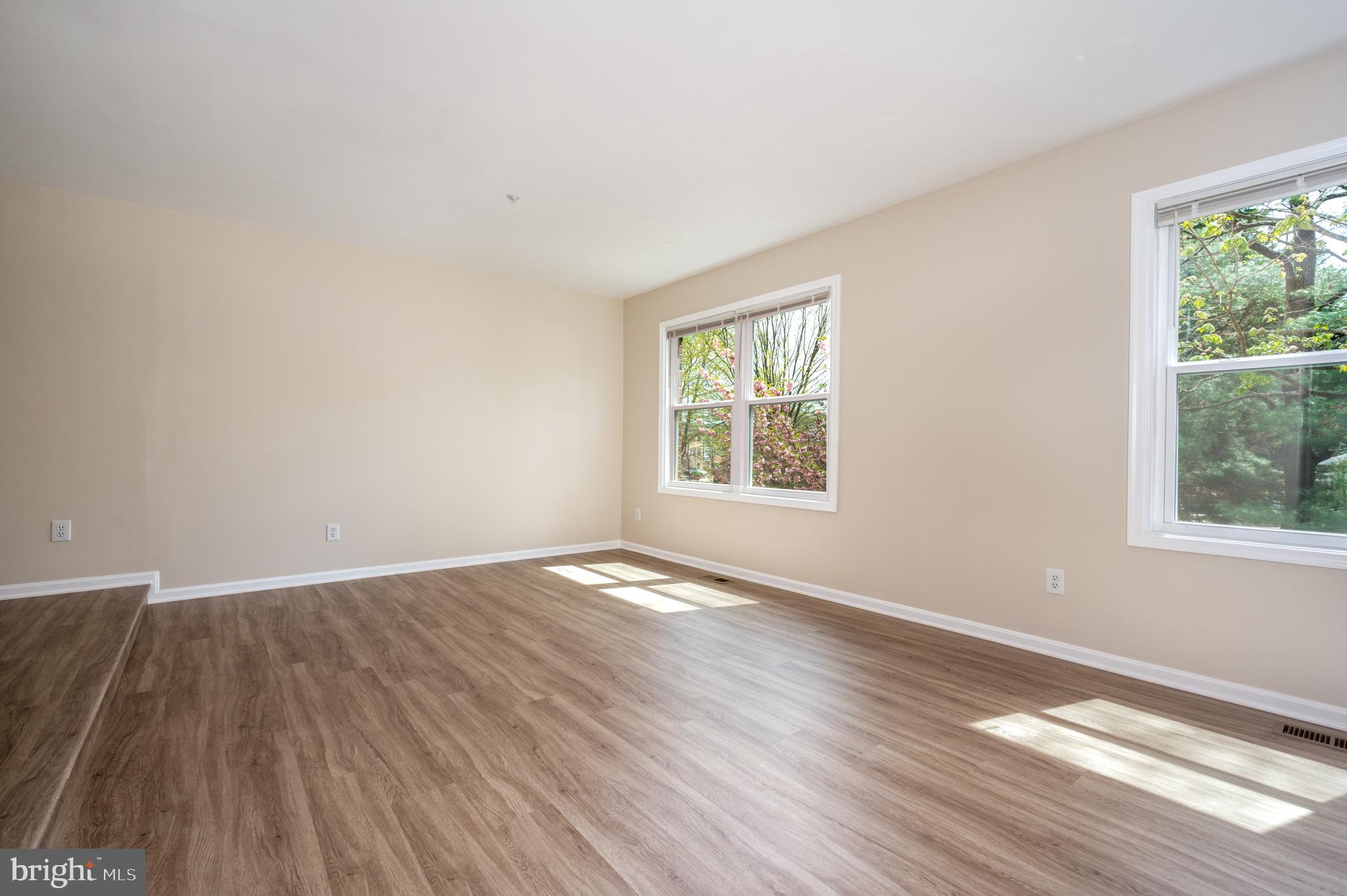 PINE VALLEY - Residential